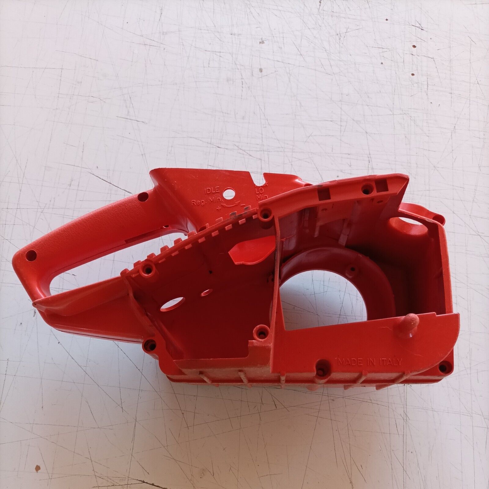 TELAIO CARCASSA COPERTURA MOTORE COMPLETA PER MOTOSEGA CASTOR 438