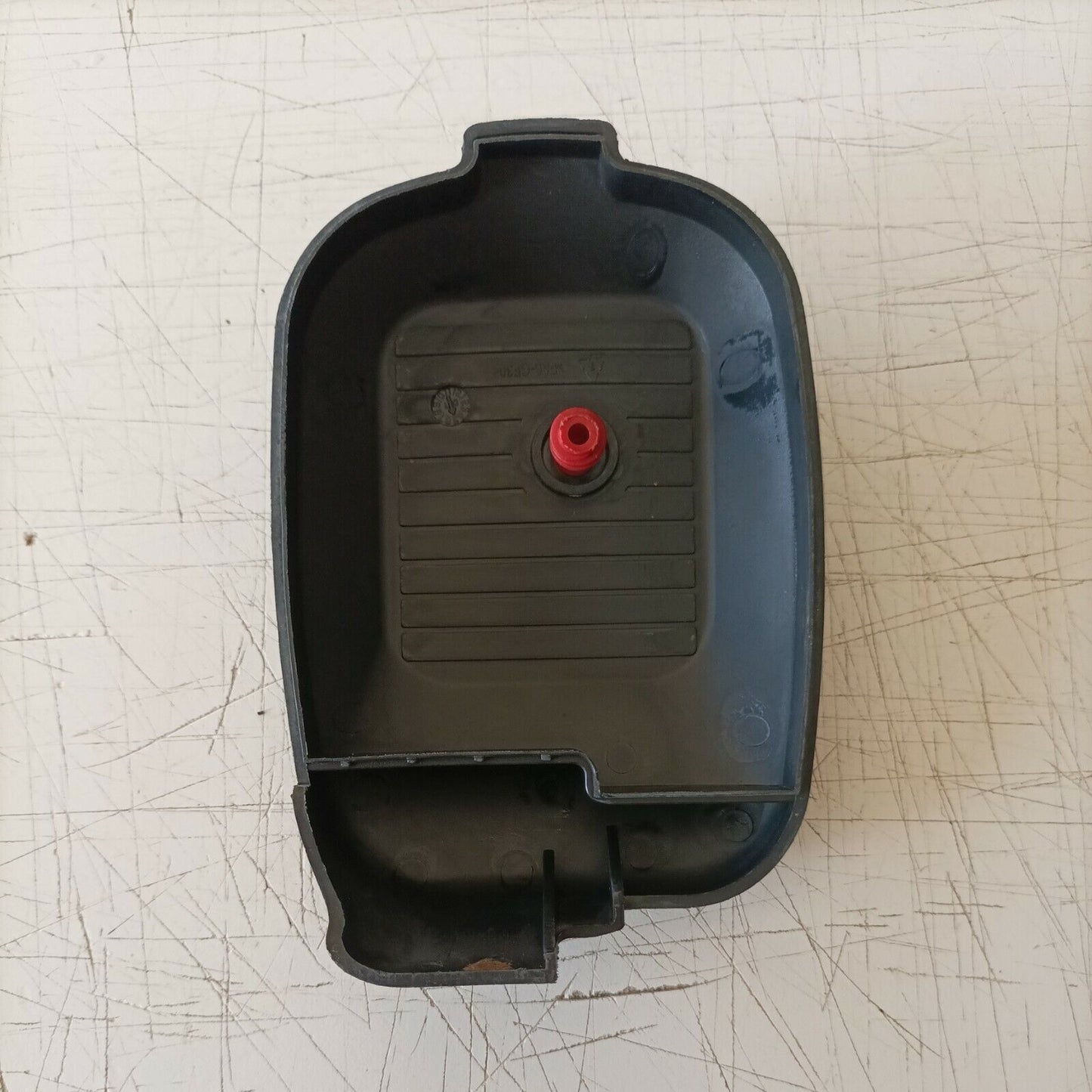 COPERCHIO FILTRO ARIA con vite PER MOTOSEGA SANDRIGARDEN MTD CS 36 ricambi usati