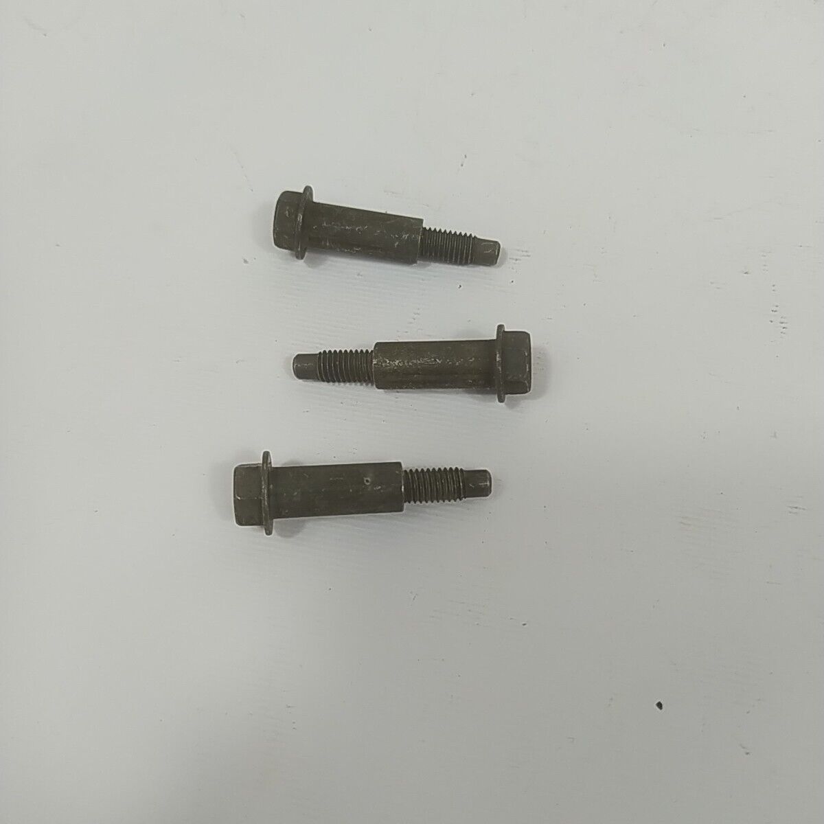 Ricambio RULLI VITI VARIE MISURE per tosaerba Briggs & Stratton 675 EXi usato
