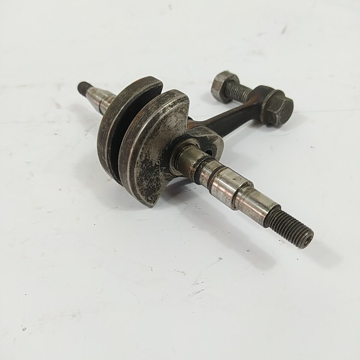 MOTOSEGA OLEOMAC 240 ALBERO MOTORE ORIGINALE ricambi usati