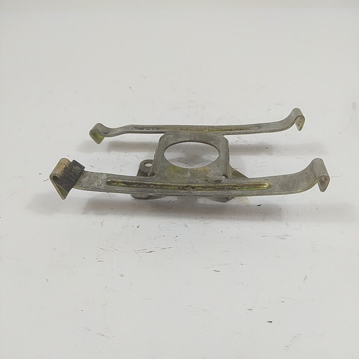 ricambi per decespugliatore BLUE BIRD NPM 03 STAFFA SUPPORTO SERBATOIO usati