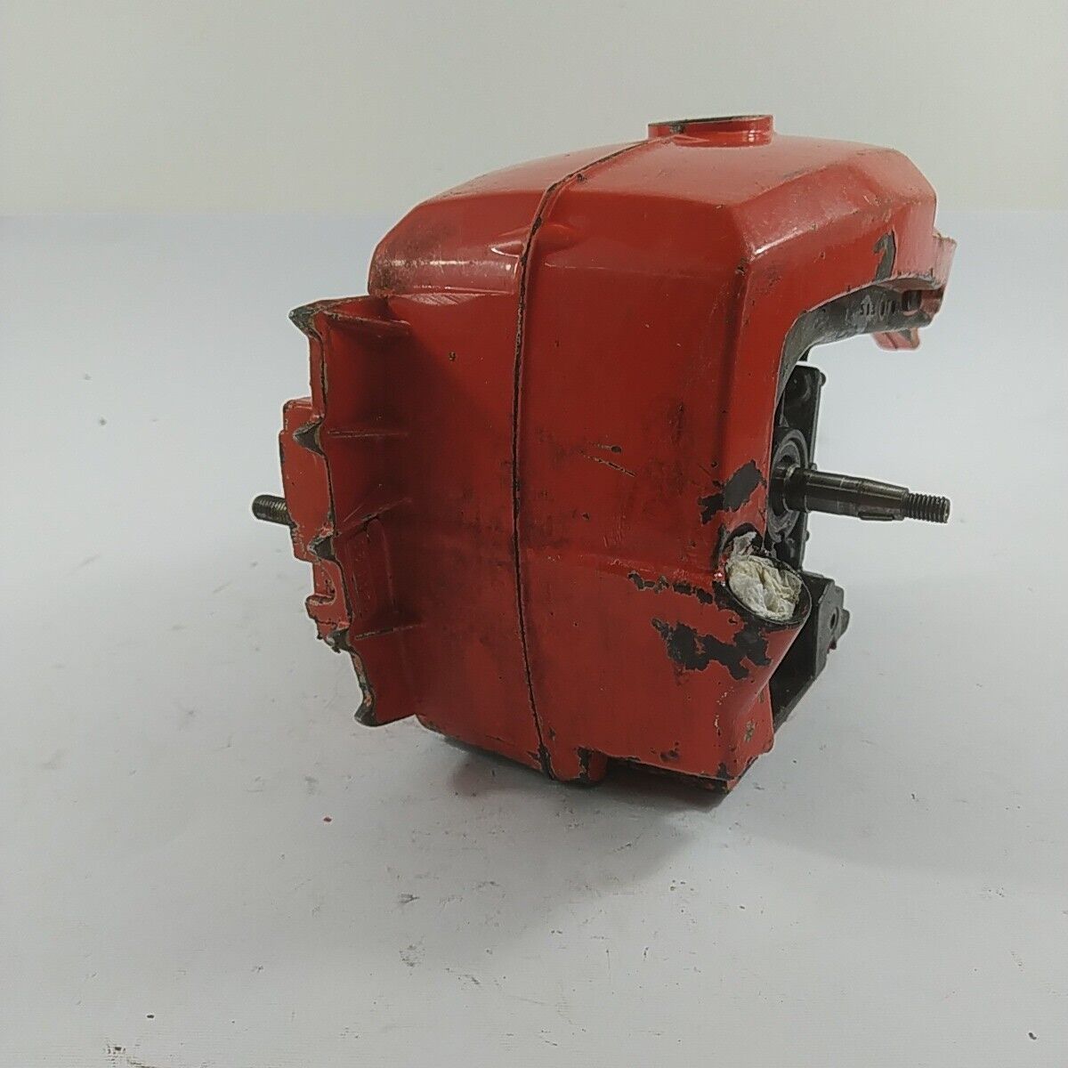 ricambio TELAIO BASAMENTO E ALBERO MOTORE MANICO per motosega CASTOR C 70 usati