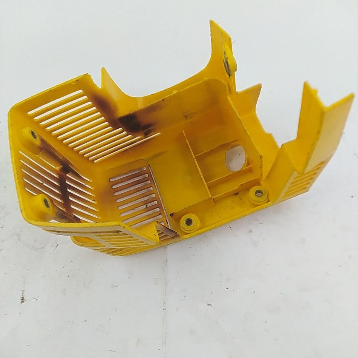 ricambio COPERCHIO copri motore cilindro usato per DECESPUGLIATORE MCCULLOCH GT