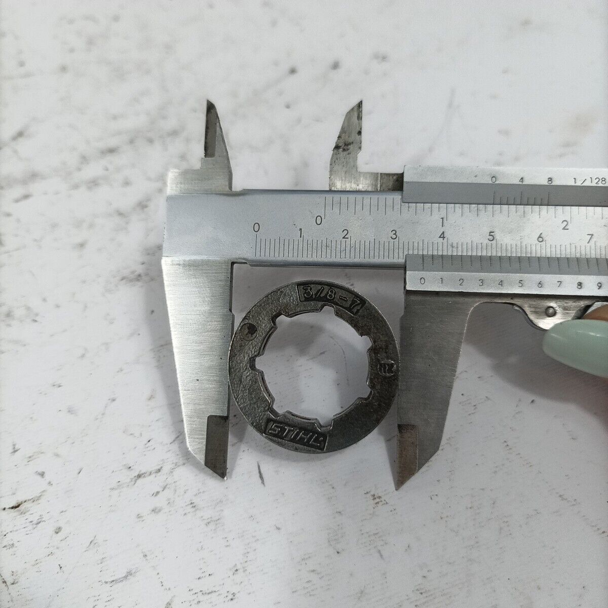 Ricambio usato CAMPANA TAMBURO FRIZIONE H7 030 223 100 per motosega DOLMAR 116