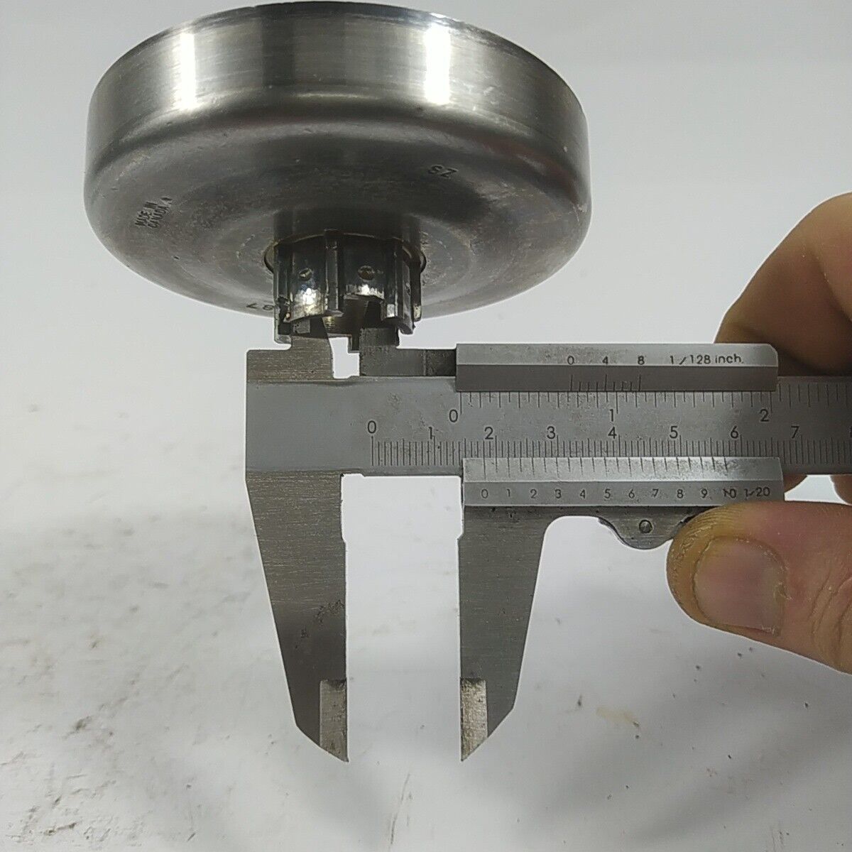 Ricambi per MOTOSEGA OLEO MAC 970 usati CAMPANA TAMBURO FRIZIONE 41687 sz