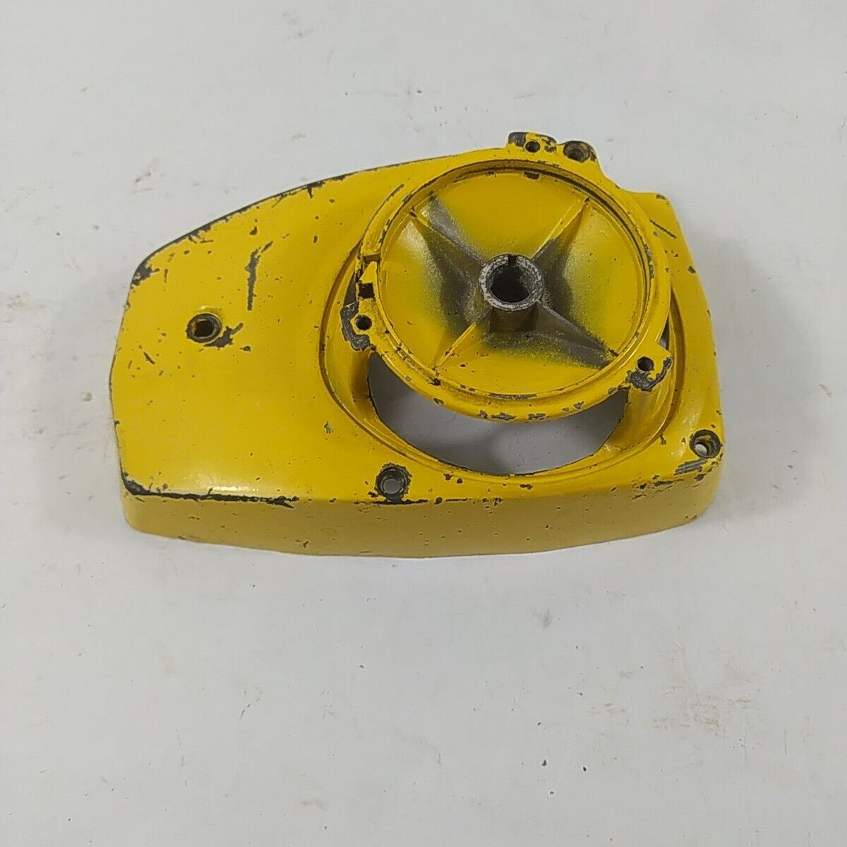 Ricambi COPERCHIO COPRI AVVIAMENTO PER MOTOSEGA MCCULLOCH PRO MAC 555 usati