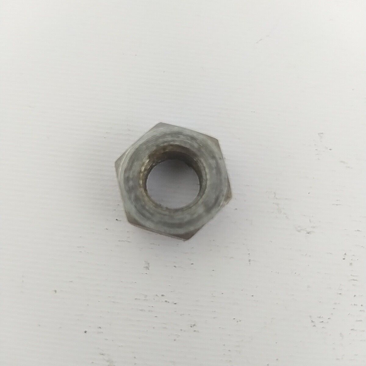 ricambi DADO BULLONE FERMO FRIZIONE per motosega Castor ALPINA PROF 70 usati