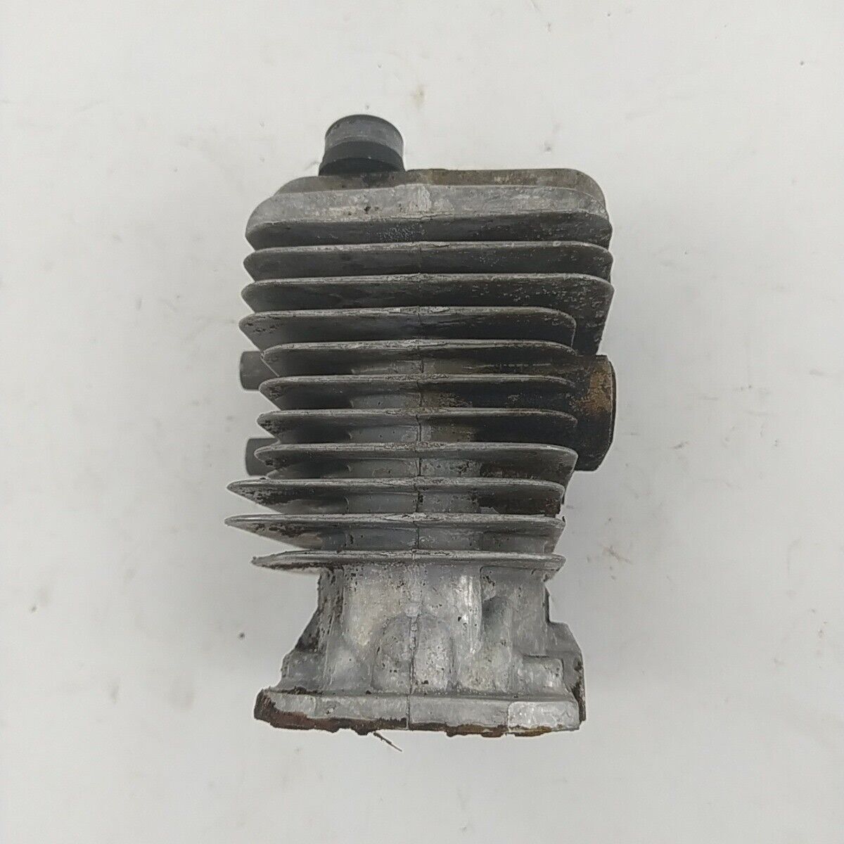 Ricambio CILINDRO motore per motosega MCCULLOCH  eager beaver 2014 2.0 usati