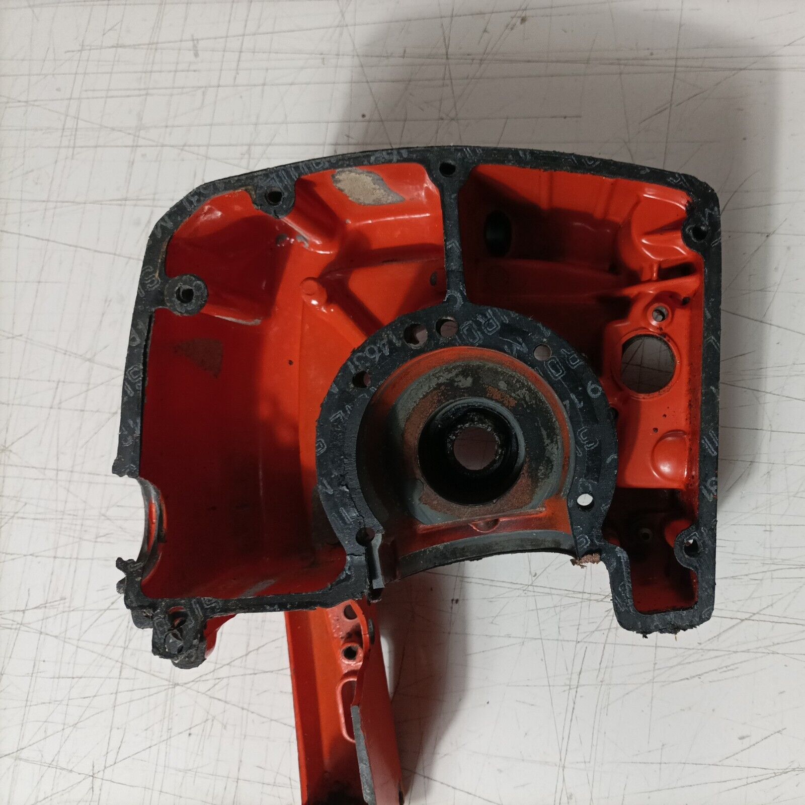 CARTER BASAMENTO CILINDRO LATO VOLANO TELAIO PER MOTOSEGA CASTOR C70 ALPINA A70