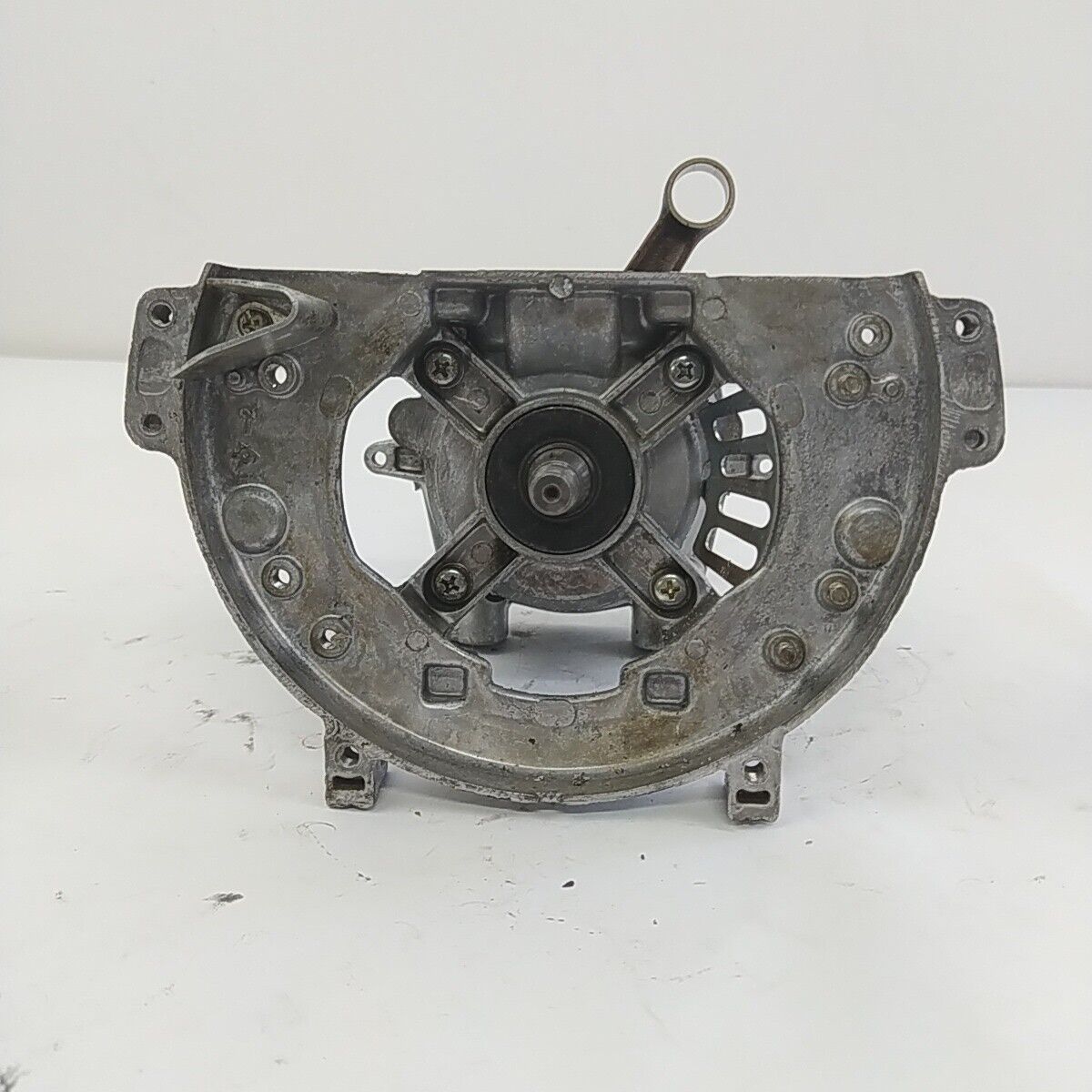 Ricambio CARTER BASAMENTO CILINDRO usato per decespugliatore KAWASAKI TD 40