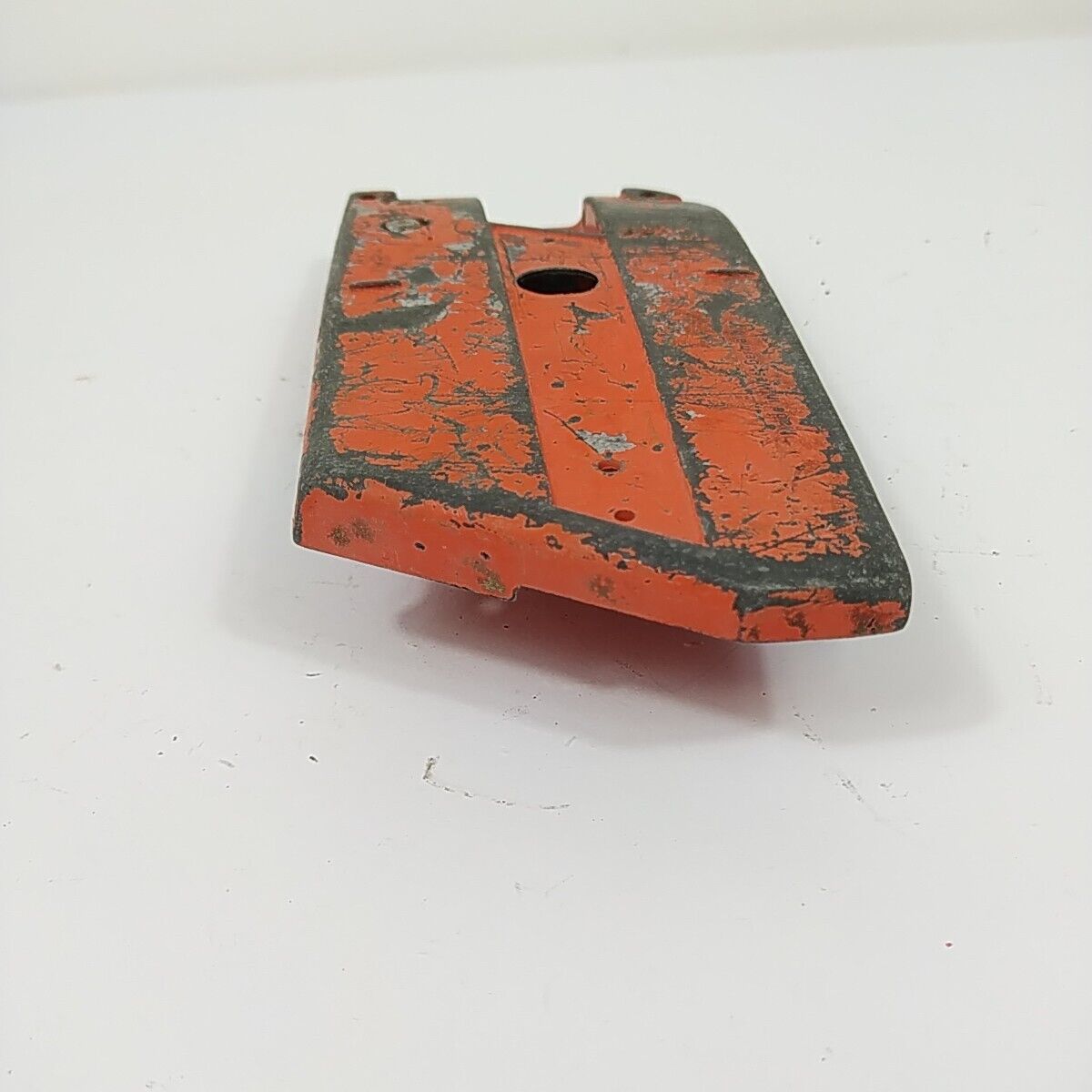 Ricambio usato COPERCHIO CATENA COPRI FRIZIONE per motosega DOLMAR 116 si