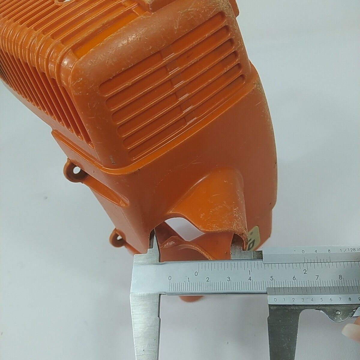 Ricambio per decespugliatore STIHL FS 250 COPERCHIO COPRI MOTORE CILINDRO usato