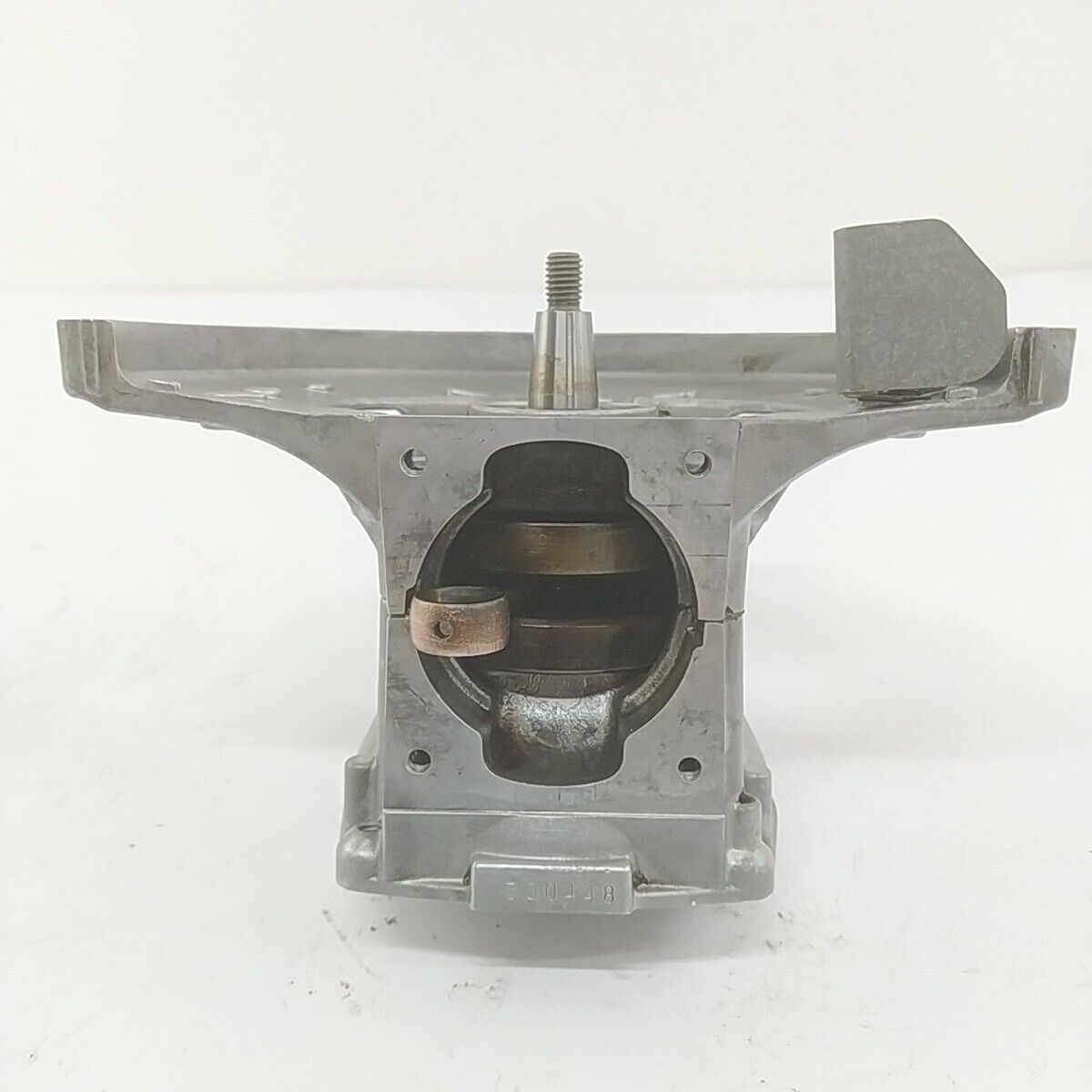 Ricambio usato CARTER BASAMENTO E ALBERO MOTORE decespugliatore MITSUBISHI T200