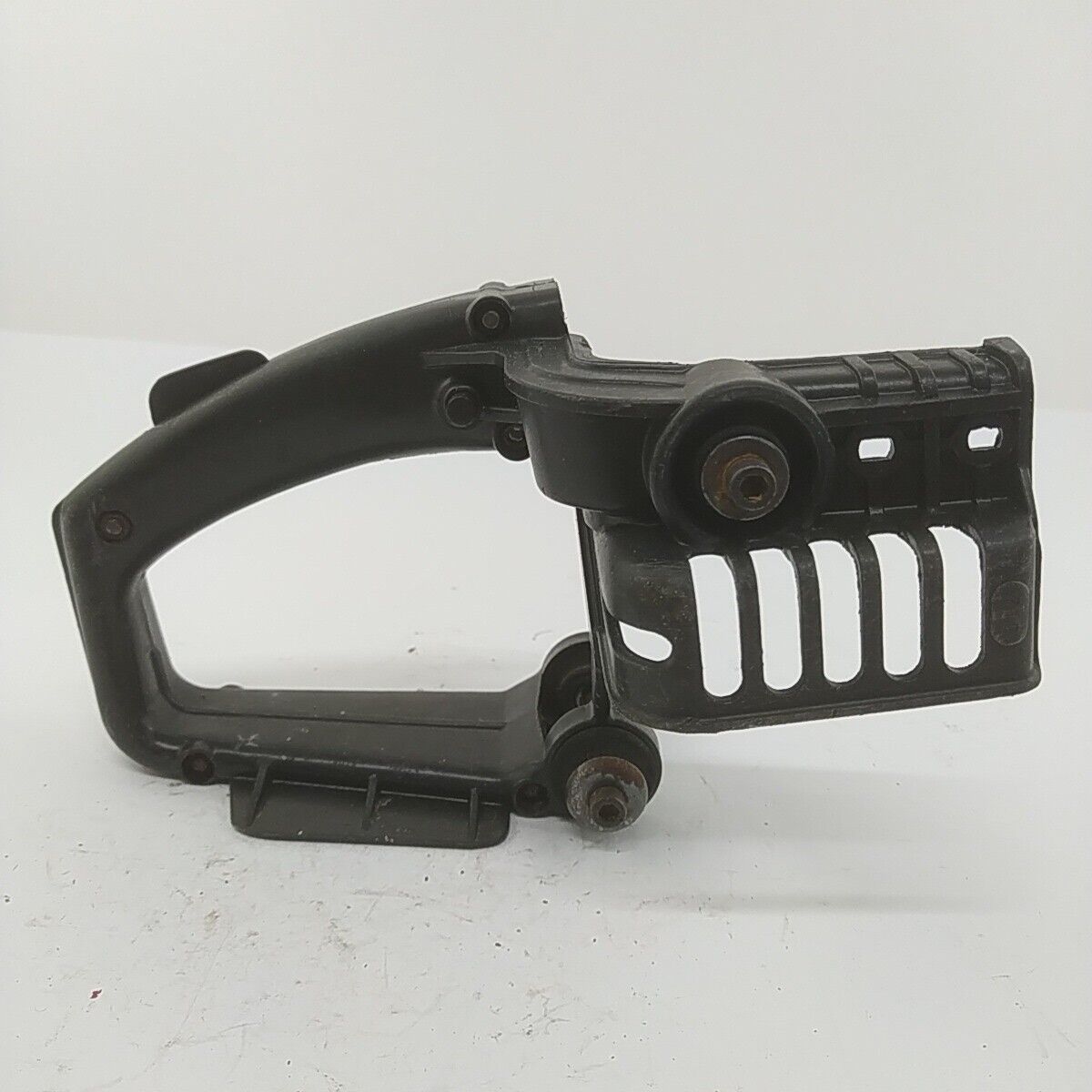 Ricambi IMPUGNATURA MANIGLIA COMANDI usati per motosega CASTOR C70 ALPINA A70 