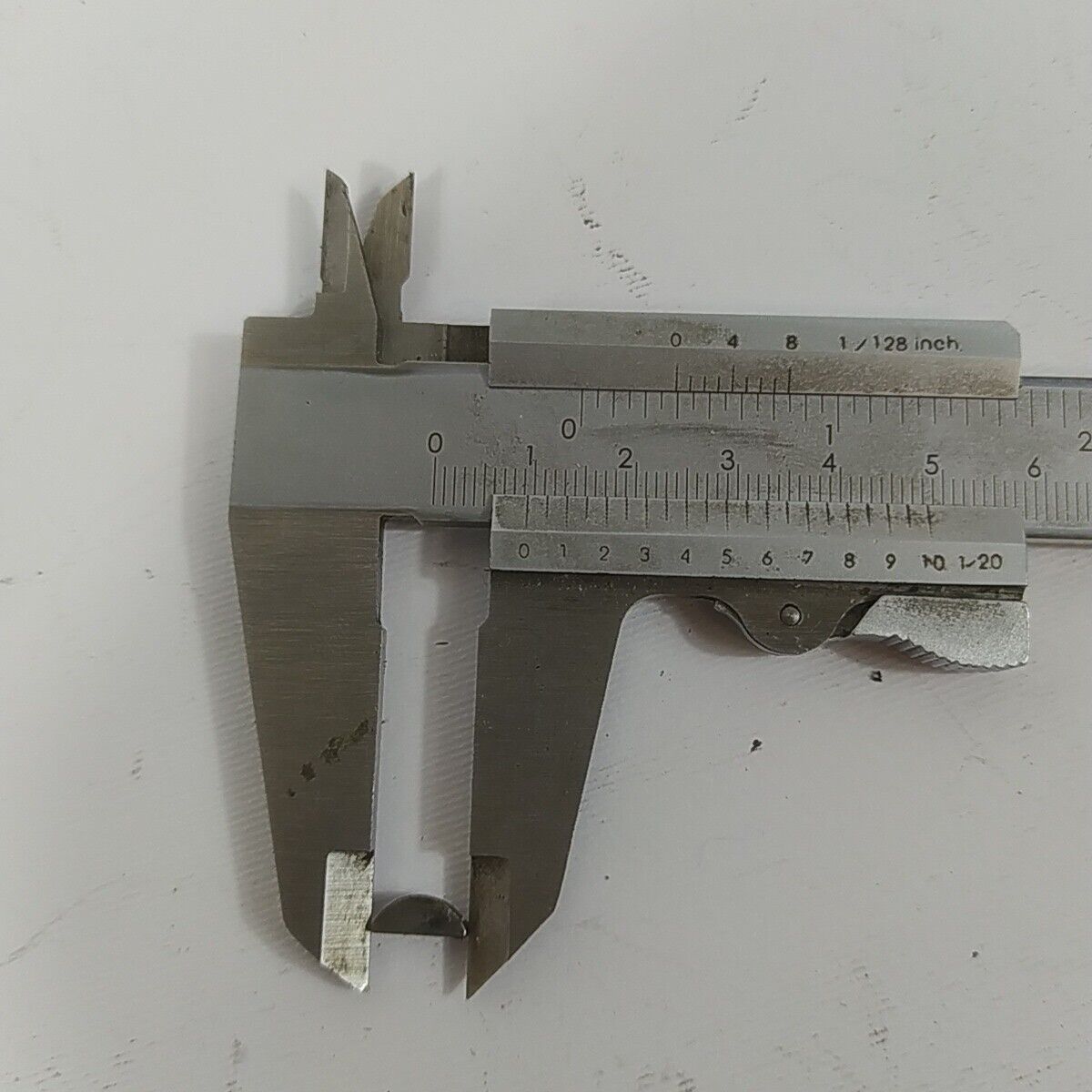 Ricambio usato FERMO E DADO VOLANO decespugliatore Mcculloch ELITE 4200