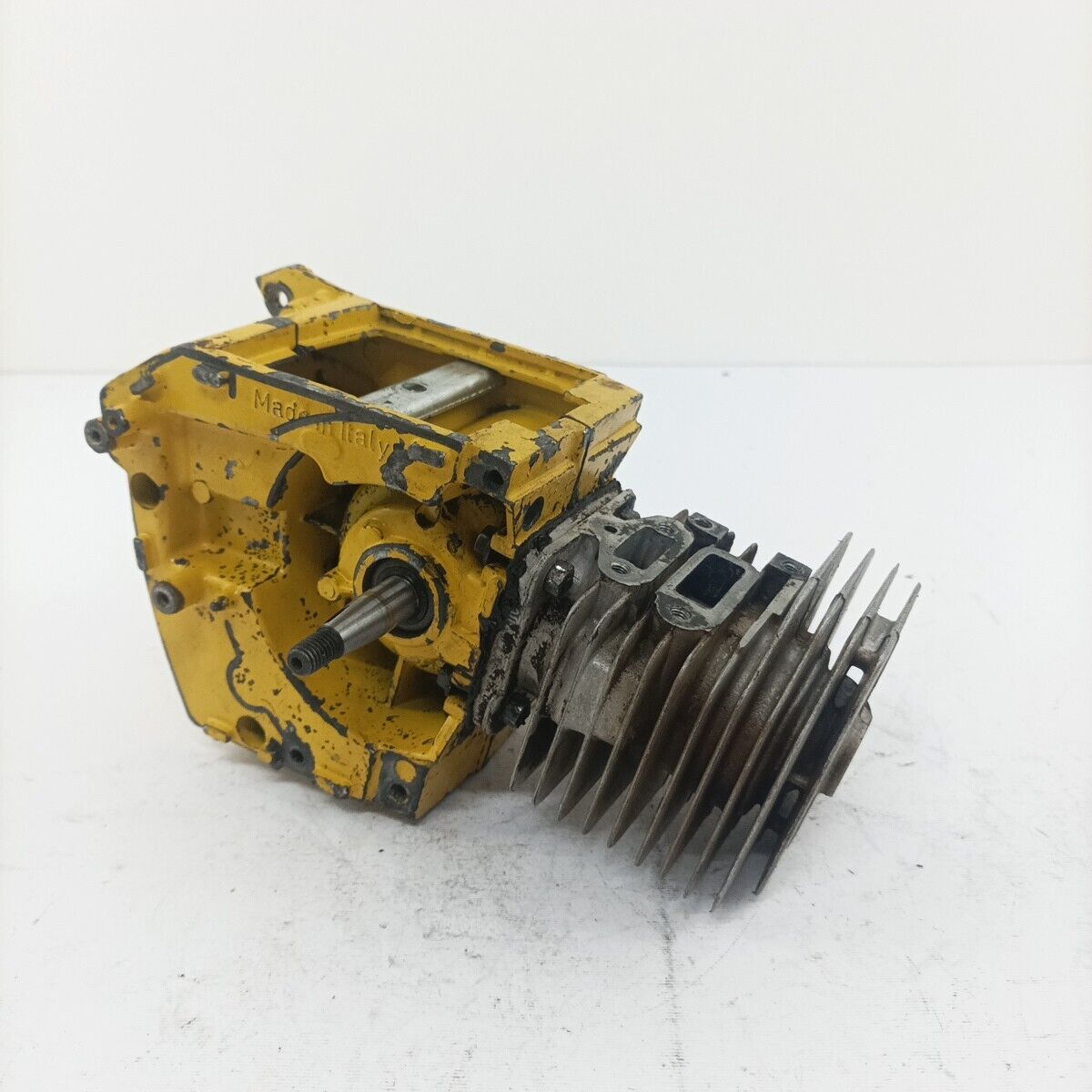 ricambio CILINDRO PISTONE MOTORE COMPLETO per motosega ALPINA CASTOR 41 40 usati