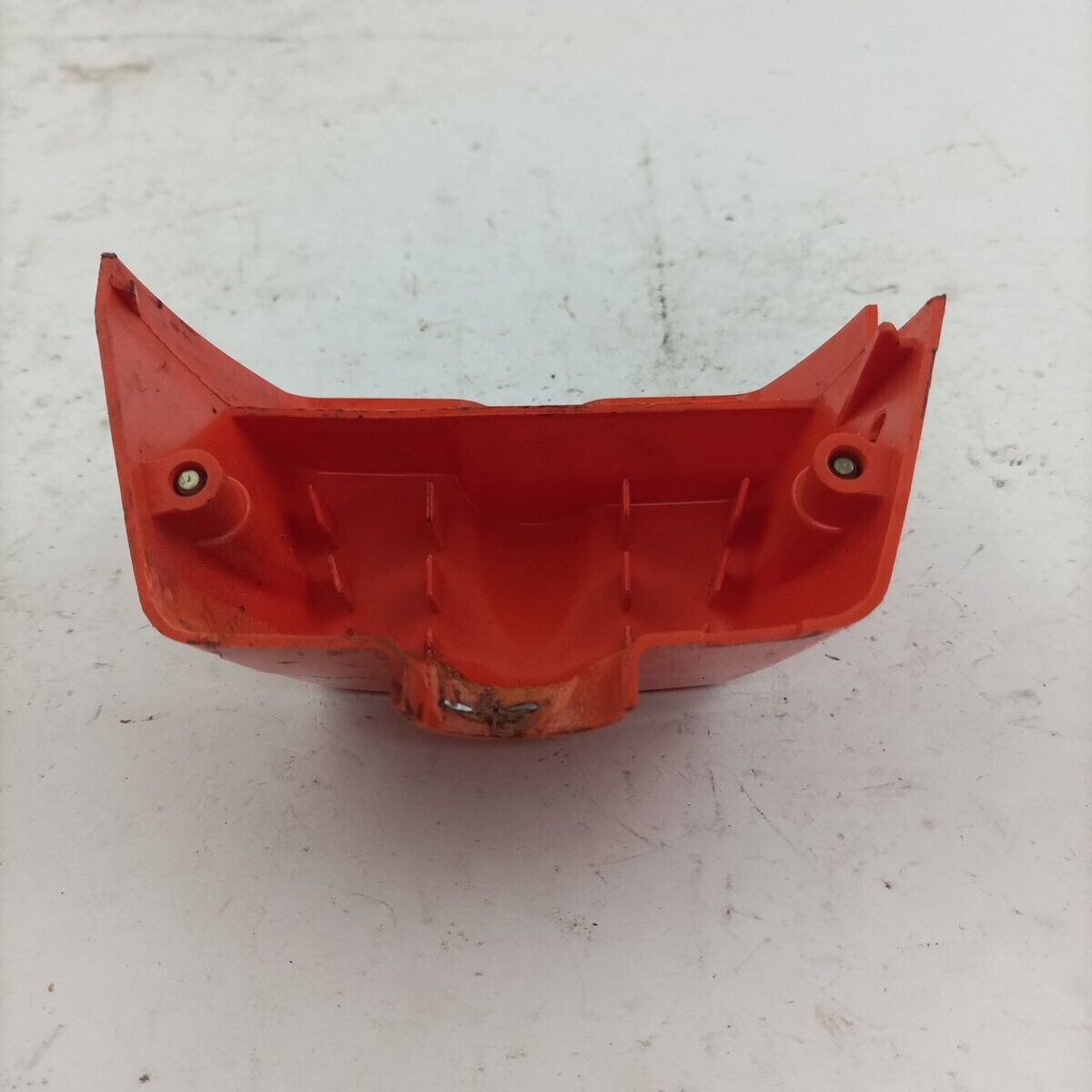 motosega CASTOR ALPINA 450 ricambio COPERCHIO FILTRO ARIA CARBURATORE Usato