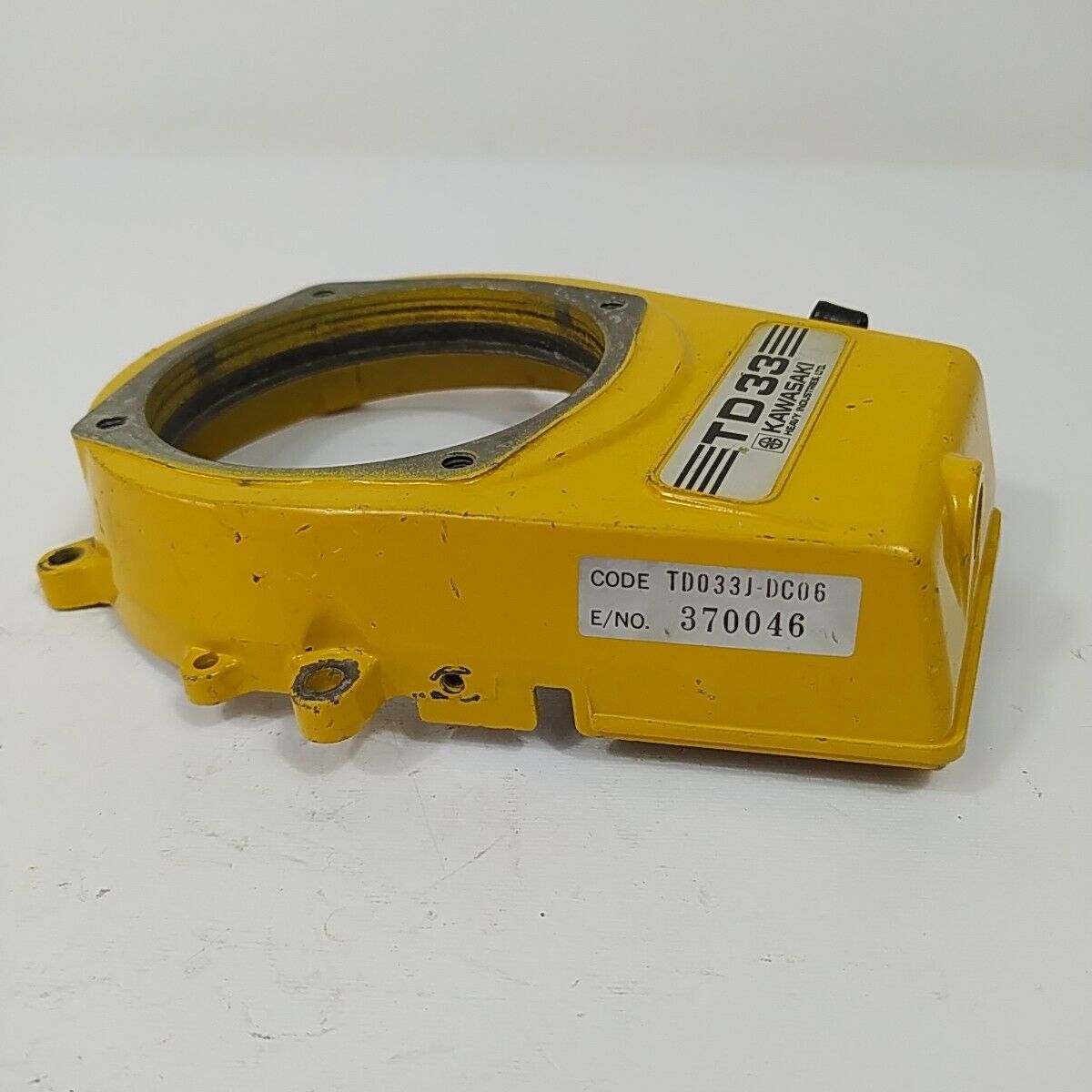 ricambio COPERCHIO VOLANO di accensione usato per decespugliatore KAWASAKI TD 33