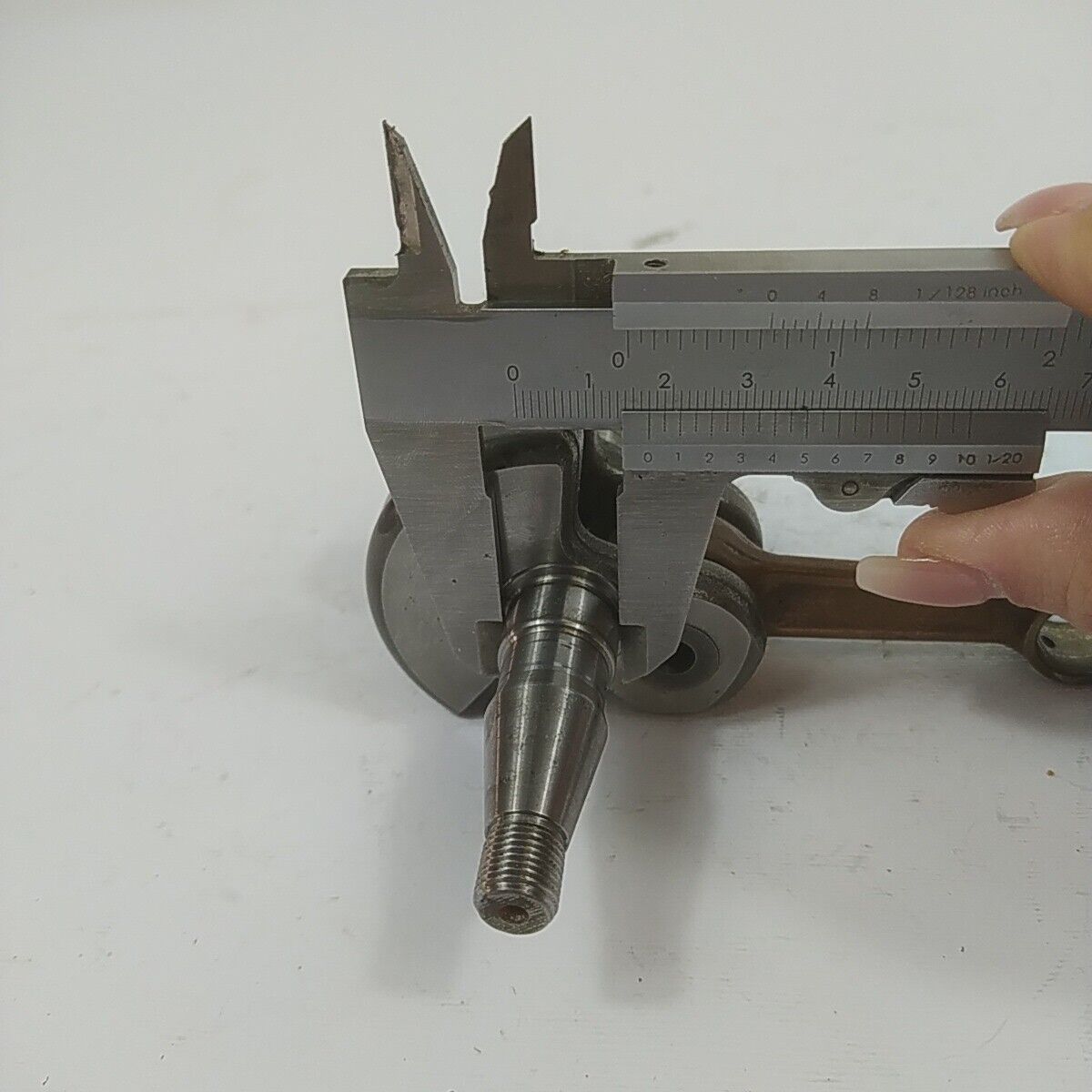 Ricambio ALBERO MOTORE ORIGINALE per motosega CASTOR CP 700 usato