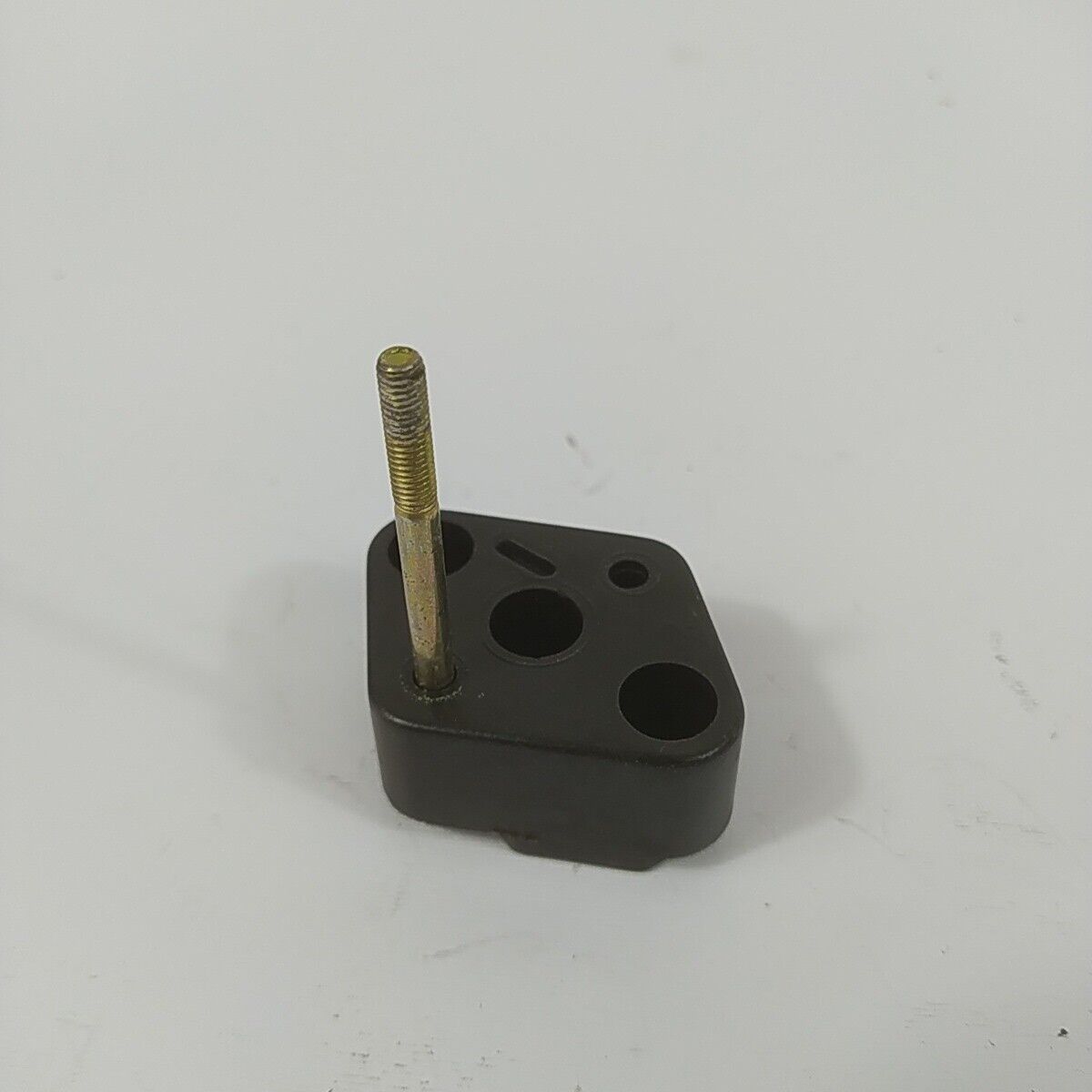 Ricambio FLANGIA COLLETTORE usato per decespugliatore MITSUBISHI MARUYAMA