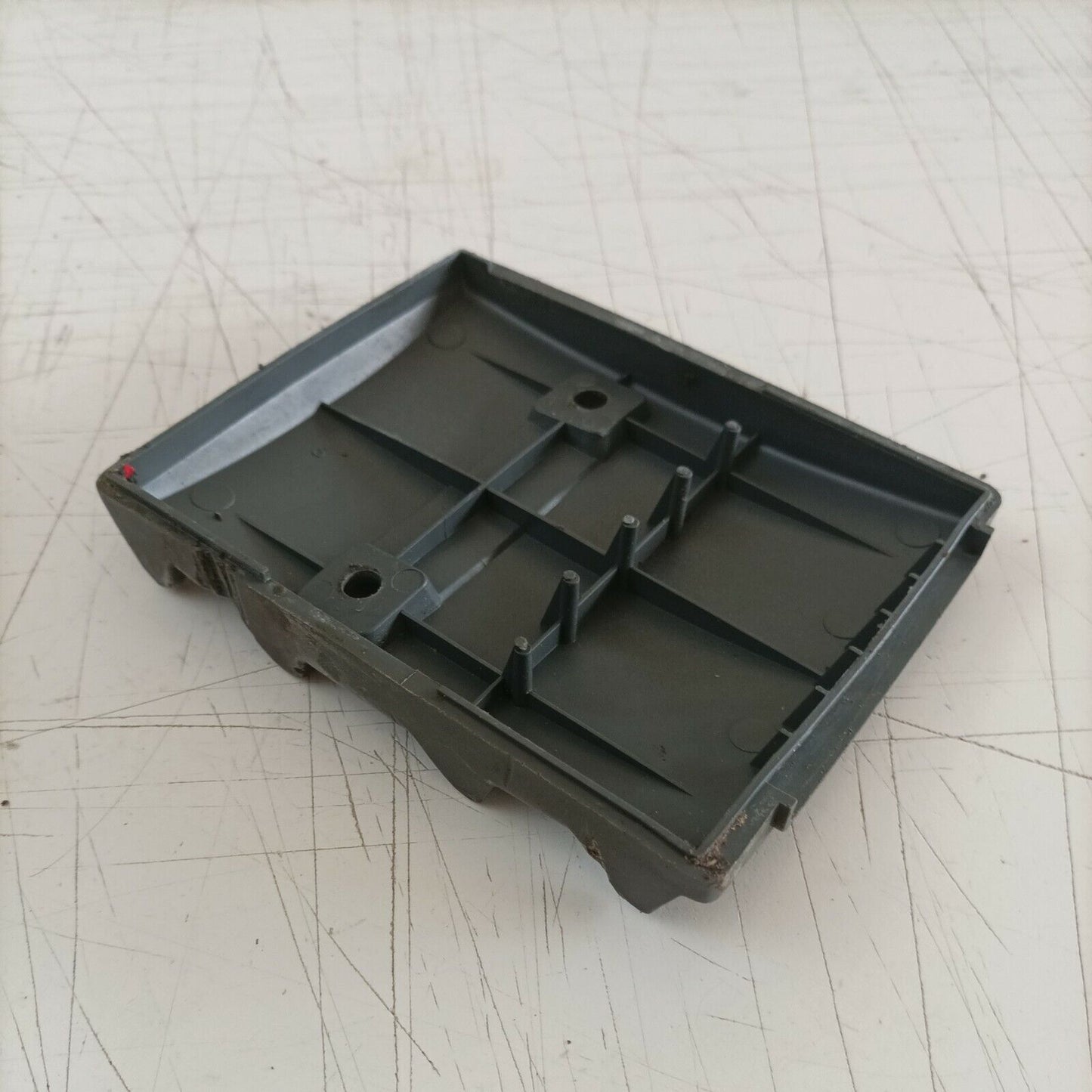 COPERCHIO filtro aria E COPRI carburatore PER MOTOSEGA EFCO 134 ricambi usati