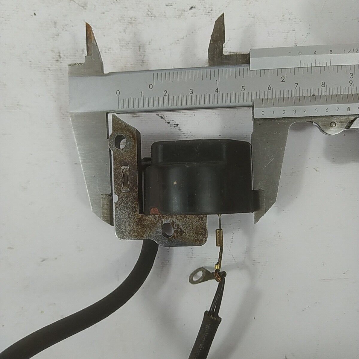 Ricambio per decespugliatore KING 40 CS BOBINA DI ACCENSIONE 13700 00 C usato