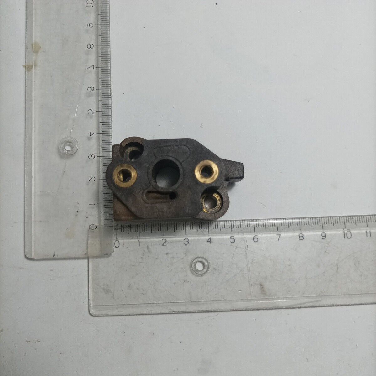 Ricambio usato per DECESPUGLIATORE EFCO oleo mac KING 26 COLLETTORE CARBURATORE 