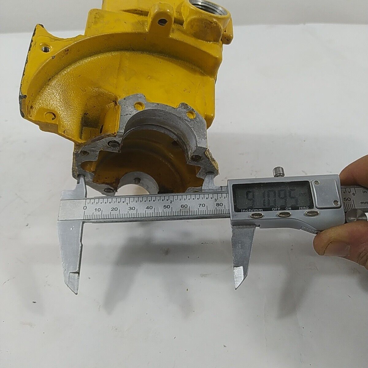 Ricambi CARTER BASAMENTO CILINDRO per motosega MCCULLOCH PRO MAC 700 usati