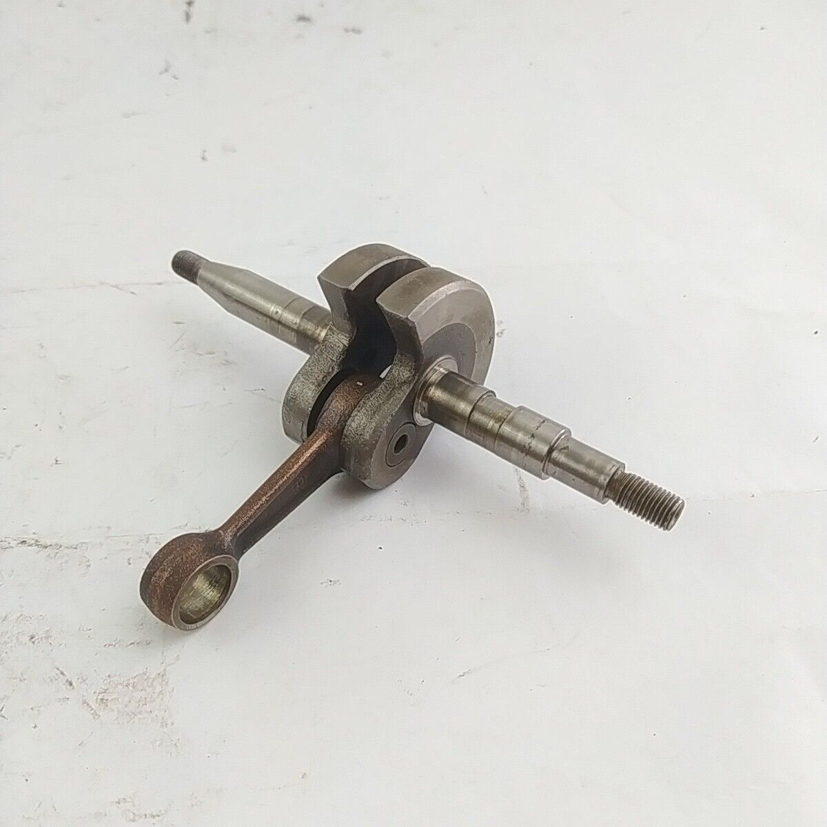 ricambi MOTOSEGA BLITZ b 400 40 Oleo mac 240 ALBERO MOTORE originale usato