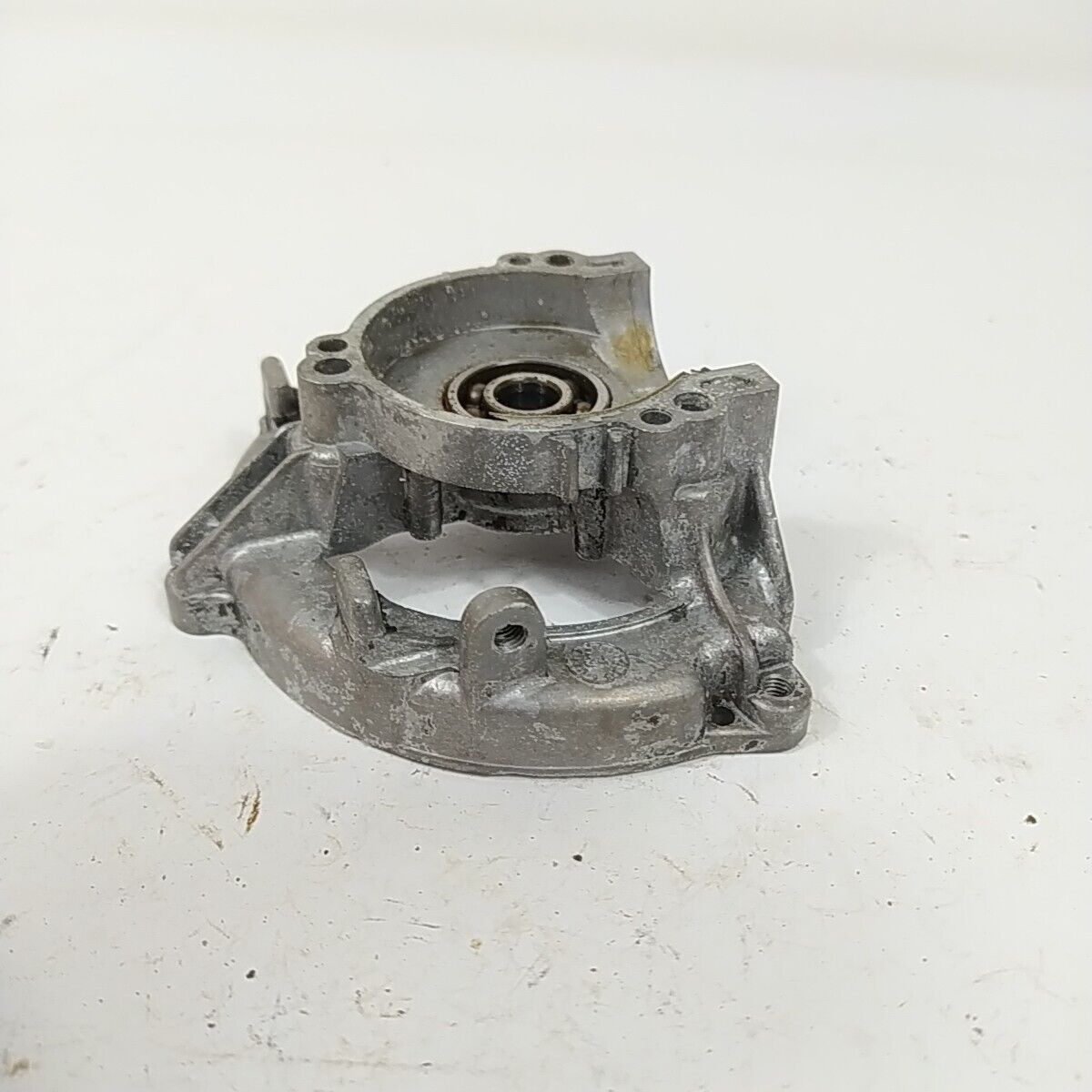 CARTER MOTORE BASAMENTI CILINDRO per decespugliatore MARUYAMA 230 ricambi usati
