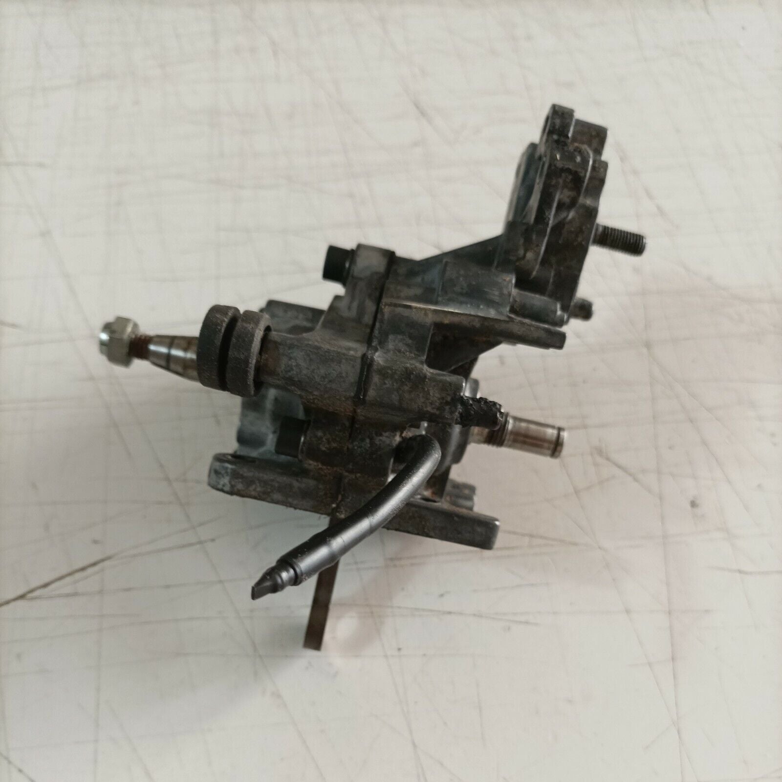 BASAMENTO CILINDRO E ALBERO MOTORE ORIGINALE PER MOTOSEGA CASTOR 330 ANTIVIB