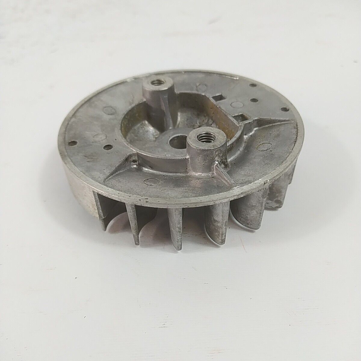 Ricambio VOLANO MAGNETICO DI AVVIAMENTO per decespugliatore TANAKA 501 ik usato