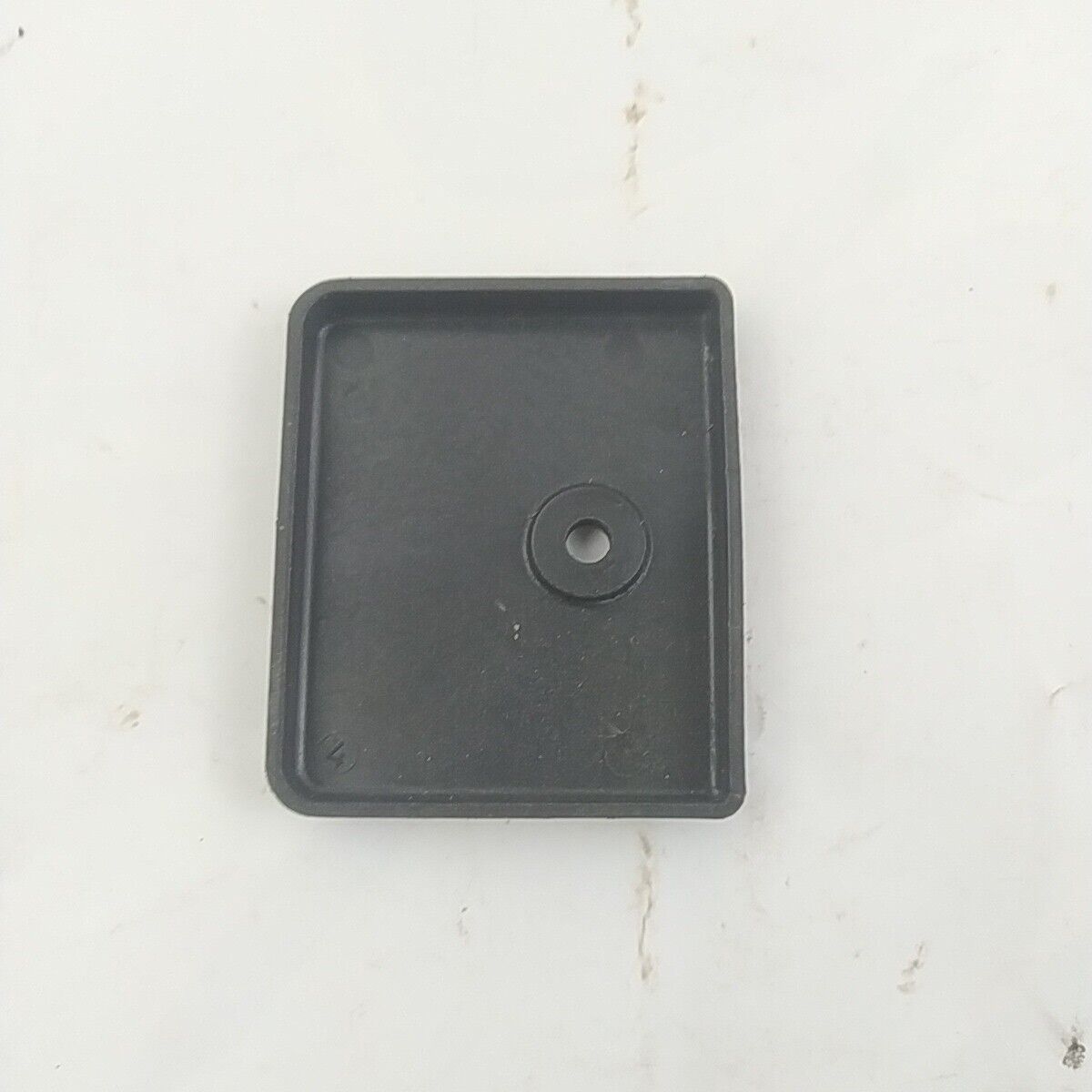 Ricambi COPERCHIO QUANDRATO motosega MCCULLOCH  eager beaver 2014 2.0 usato