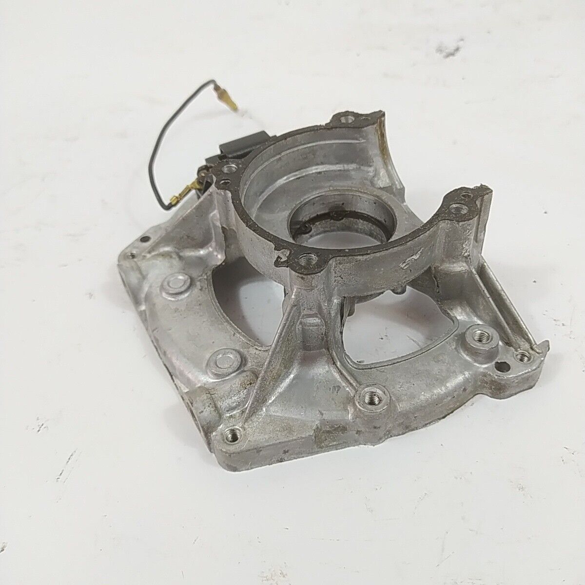 Ricambio CARTER BASAMENTO CILINDRO usato per decespugliatore Komatsu ZENOAH G4K