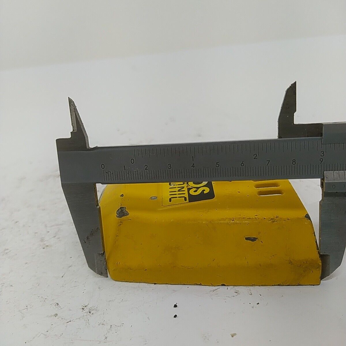 ricambio COPERCHIO FILTRO ARIA CARBURATORE Per motosega ALPINA PROF 70 S usati