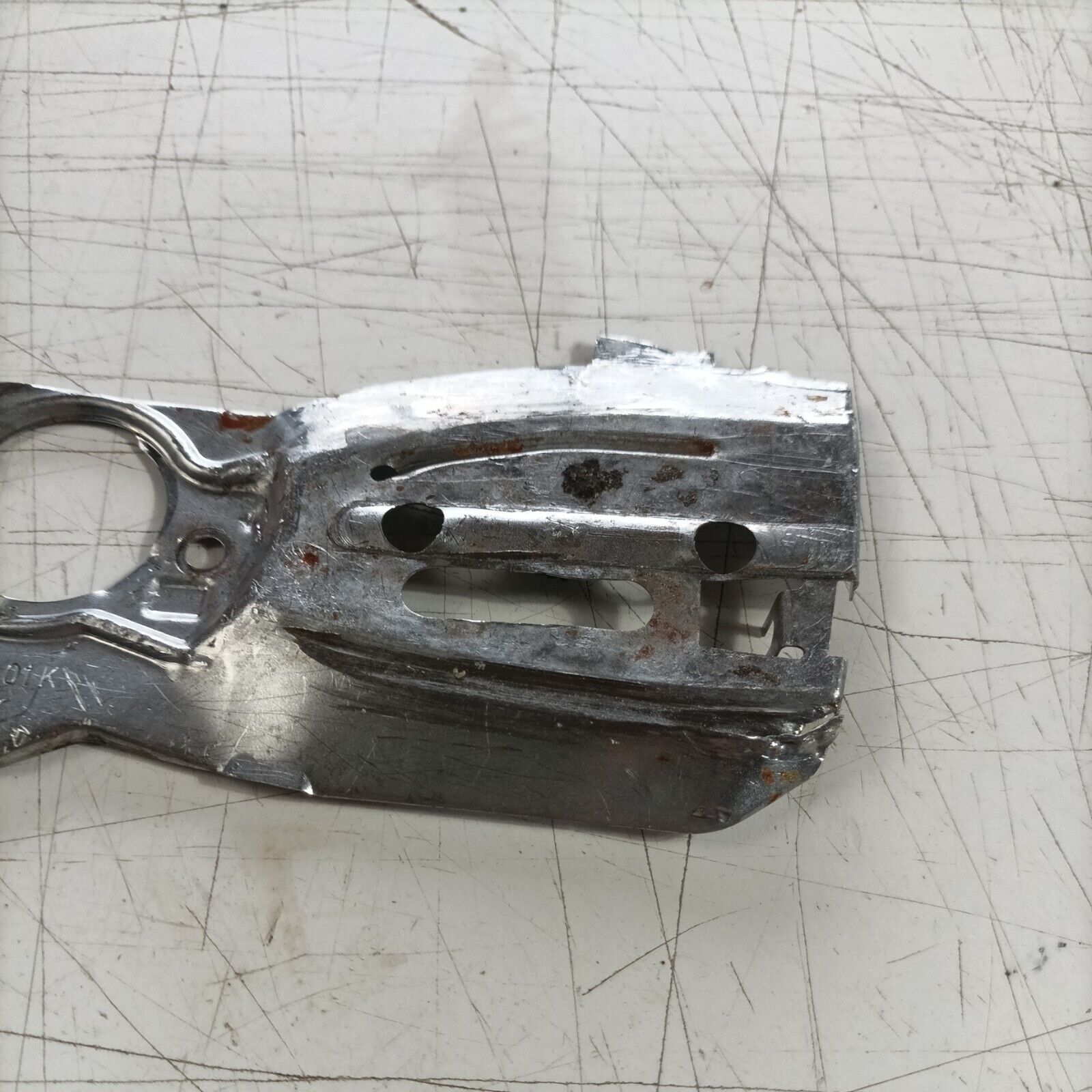 piastra barra PER MOTOSEGA HUSQVARNA 340 345 346 350XP 350 351 ricambi usati