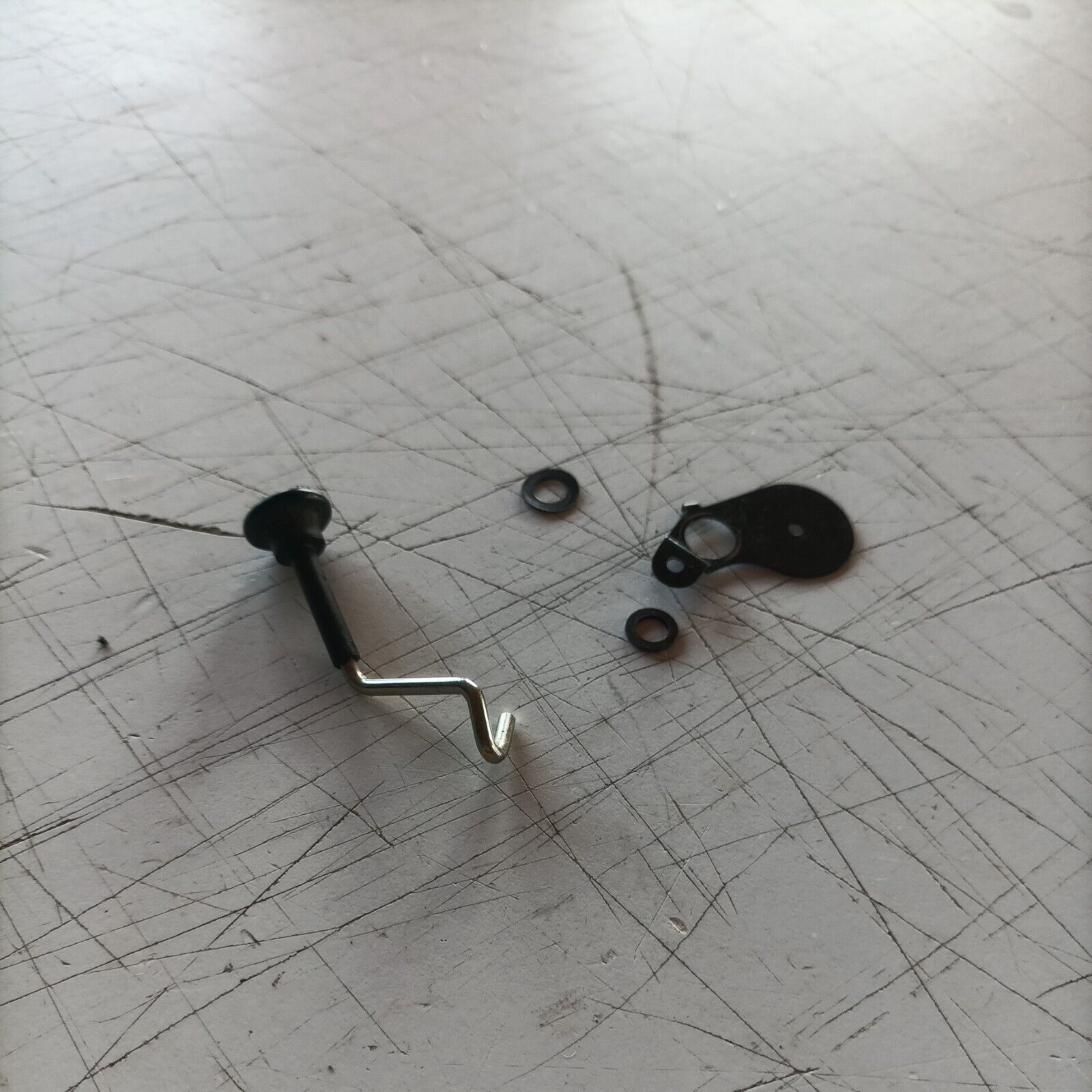 LEVA CARBURATORE avviamento PER MOTOSEGA OLEO MAC 935 DF EFCO 134 135 usato
