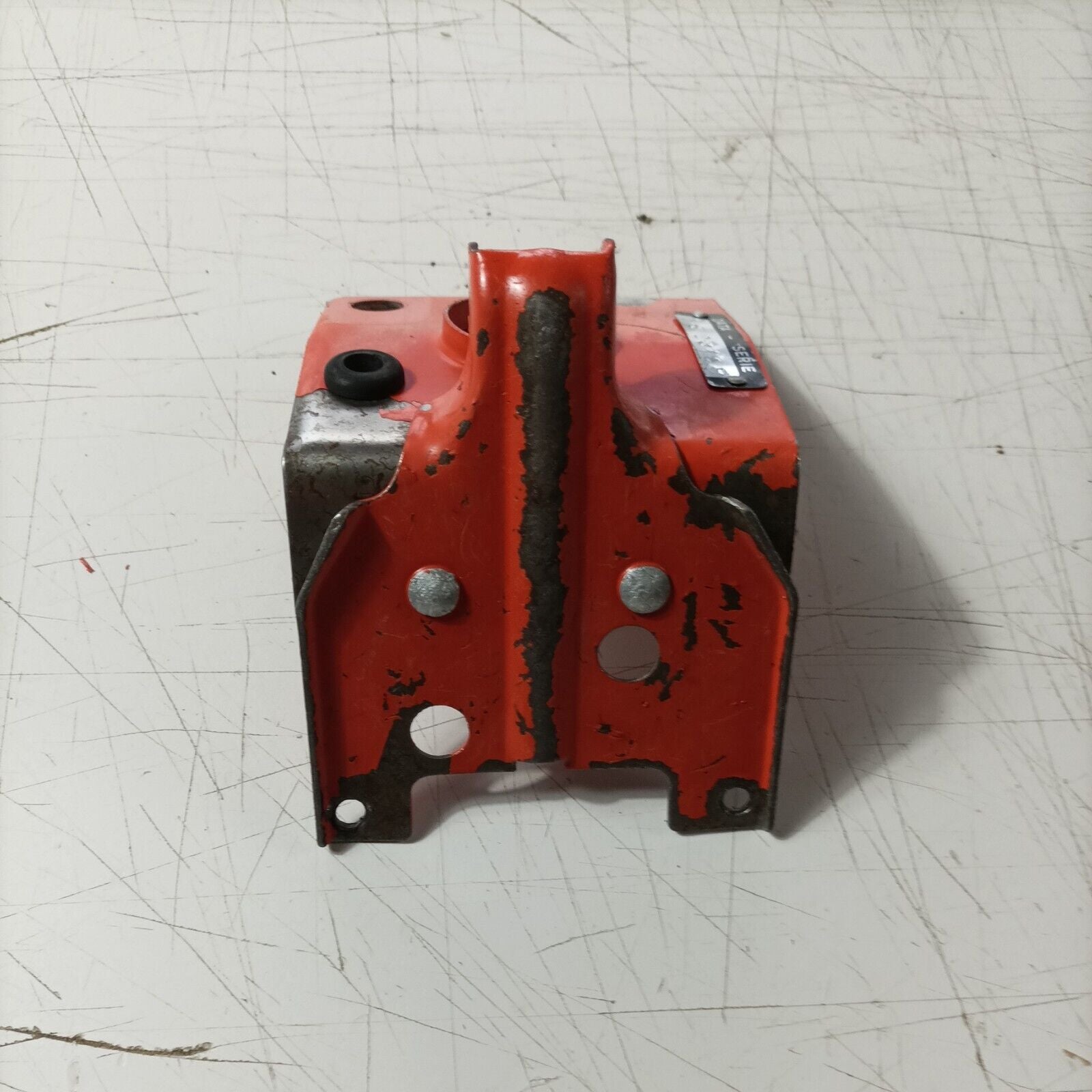 COPERCHIO CILINDRO MOTORE SUPPORTO MANIGLIA PER MOTOSEGA CASTOR C70 ALPINA A70