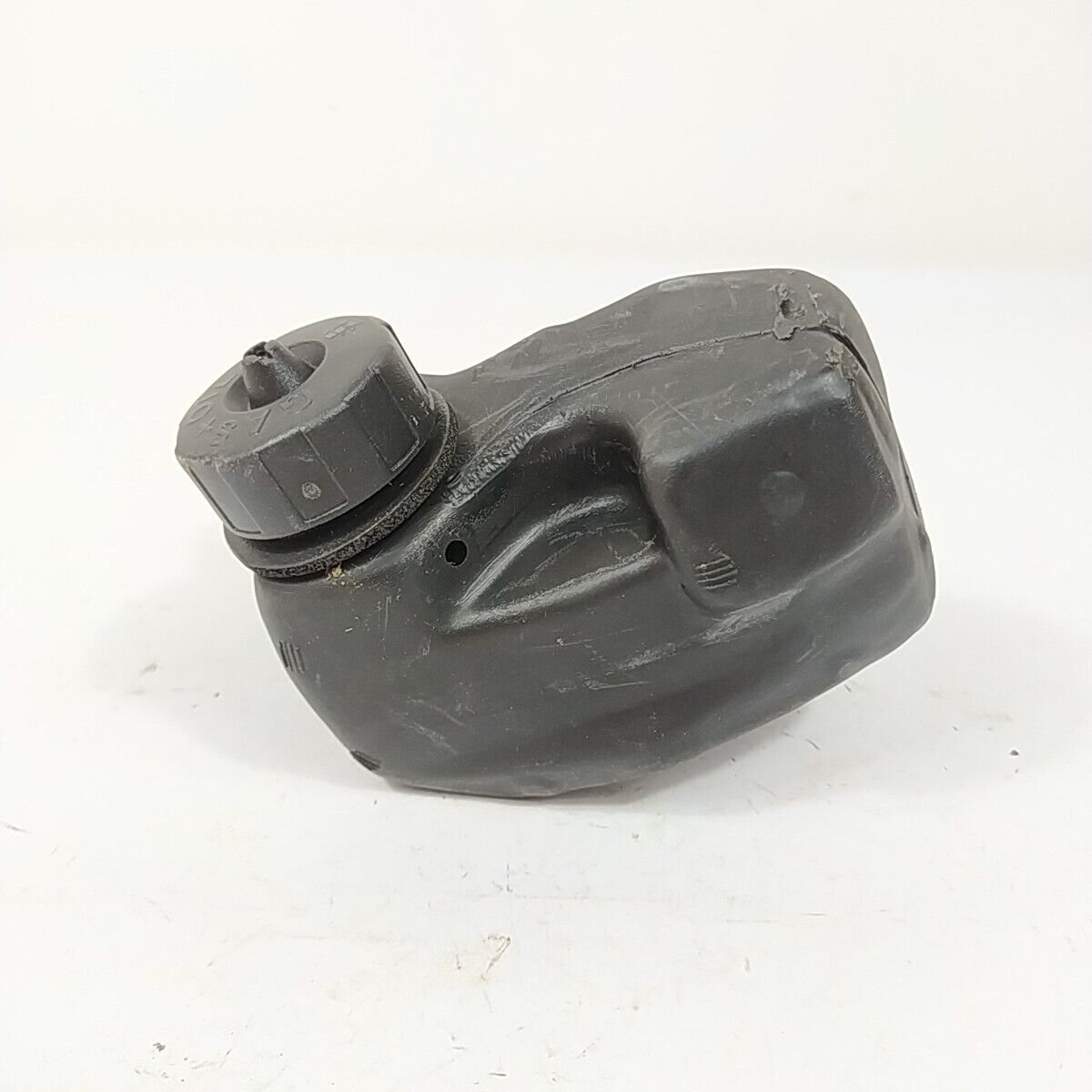 serbatoio CARBURANTE E TAPPO PER MOTOSEGA POULAN 2000 2.0 C.I ricambi usati