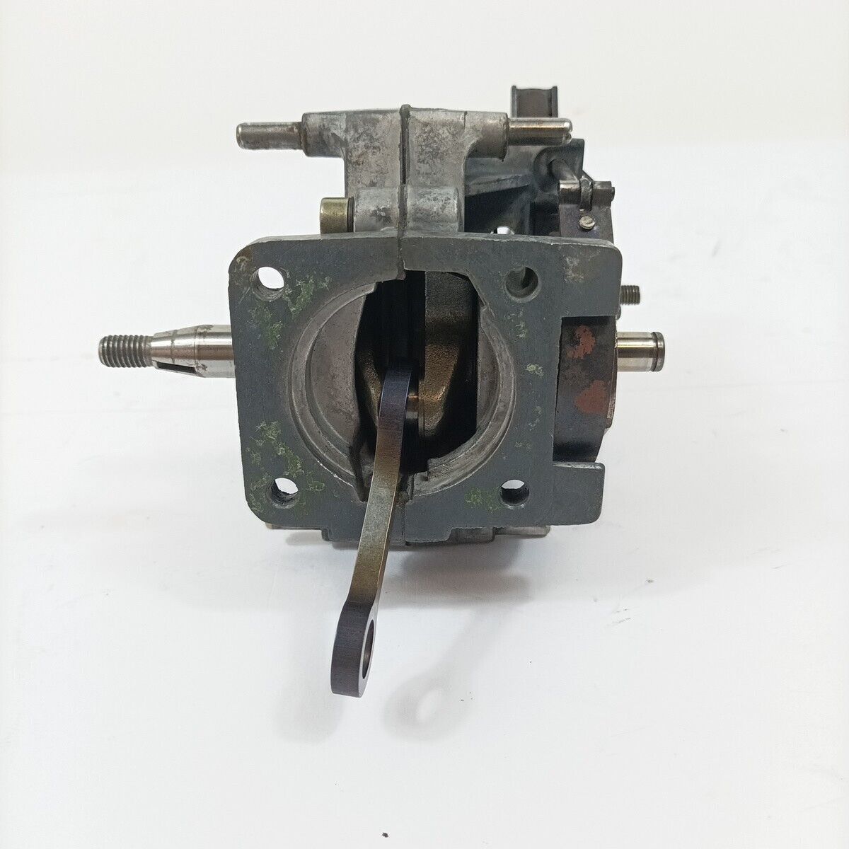 ricambi BASAMENTO ALBERO MOTORE CILINDRO per motosega ALPINA SILVER 40 usati