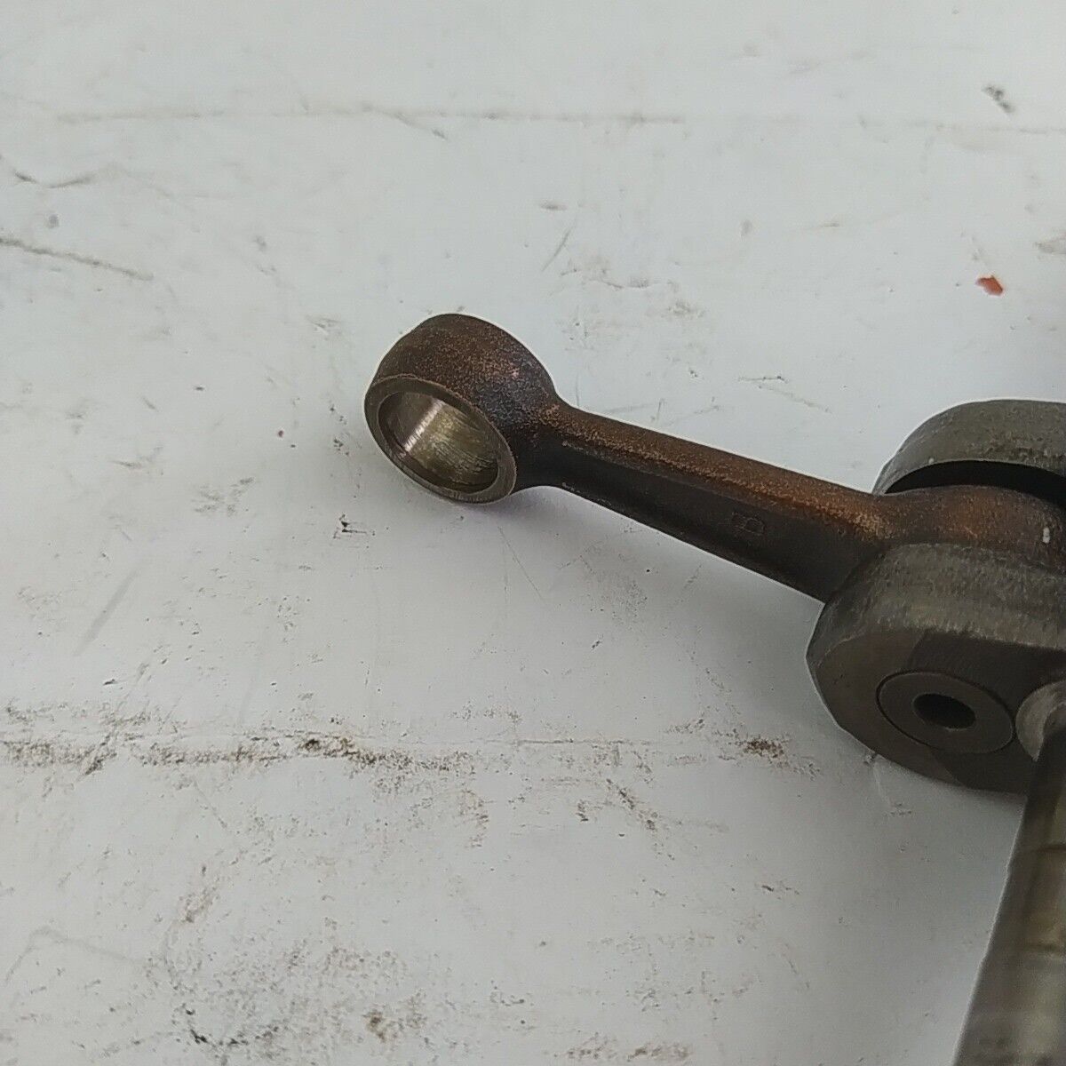 ricambi MOTOSEGA BLITZ b 400 40 Oleo mac 240 ALBERO MOTORE originale usato