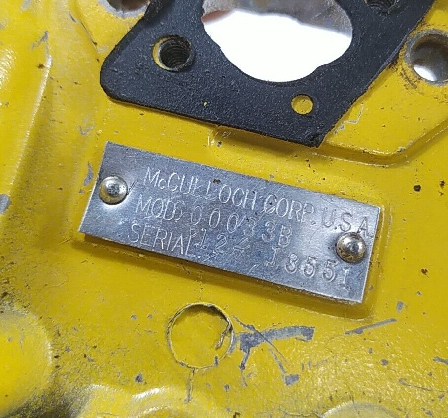 Ricambi FLANGIA COLLETTORE CARBURATORE PER MOTOSEGA MCCULLOCH PRO MAC 555 usati