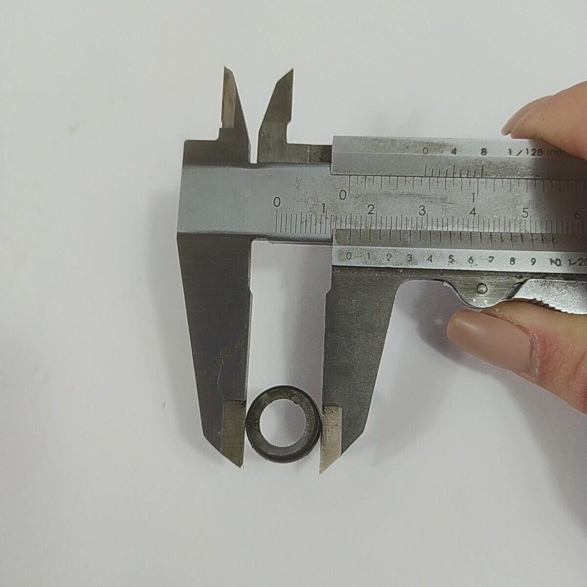 SPINOTTO FERMO PISTONE usato per decespugliatore OM 727 733 740 dynamac 433 440