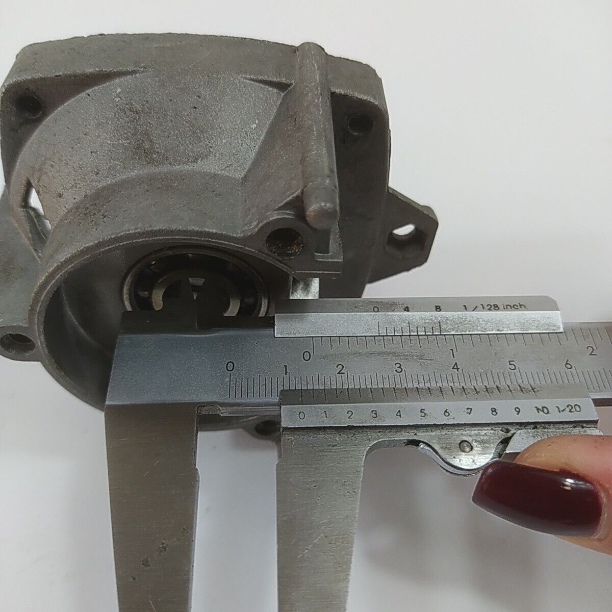 Ricambio per DECESPUGLIATORE ALPINA VIP 30 CARTER BASAMENTO MOTORE usato 