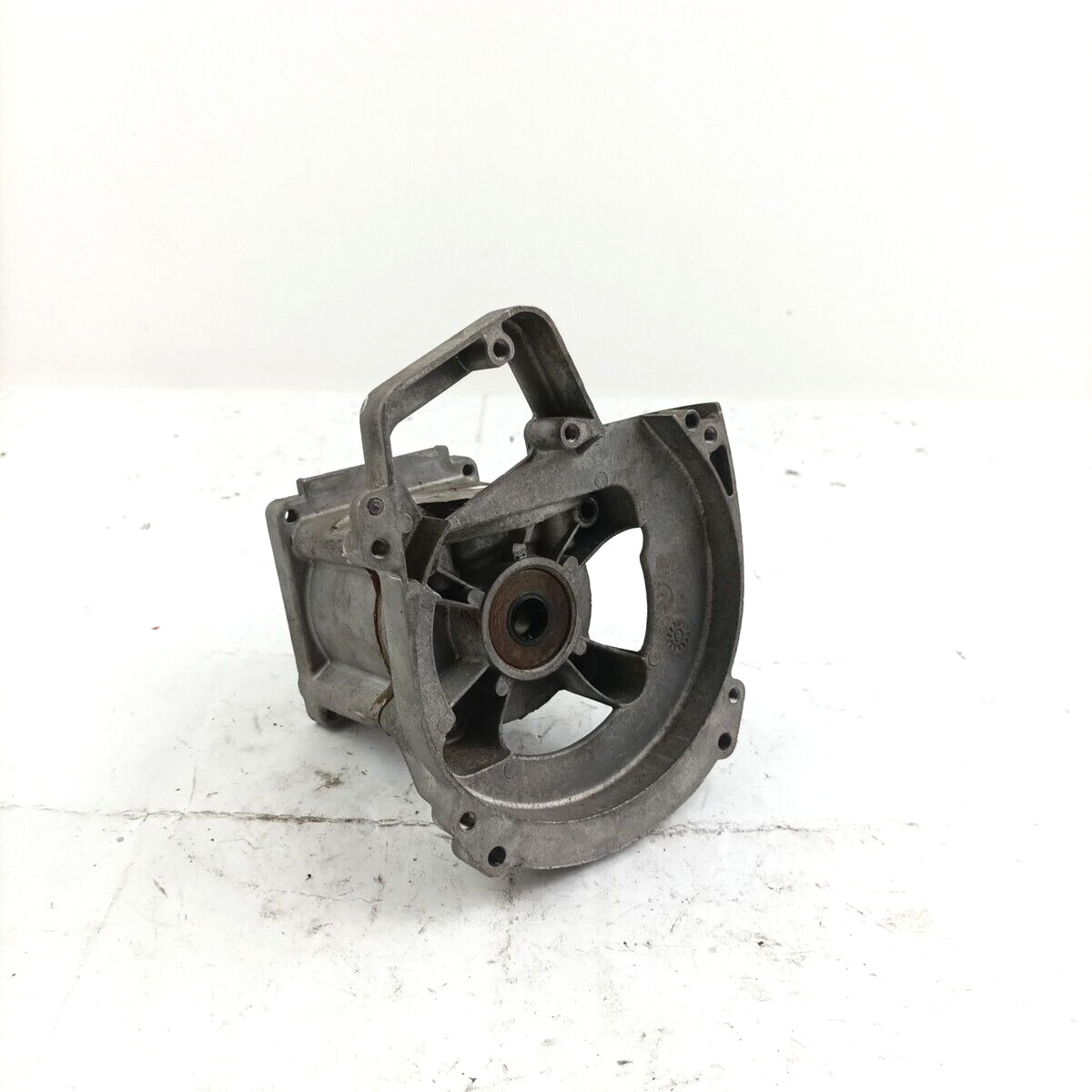 Ricambio CARTER BASAMENTO CILINDRO usato DECESPUGLIATORE MCCULLOCH CABRIO Elite