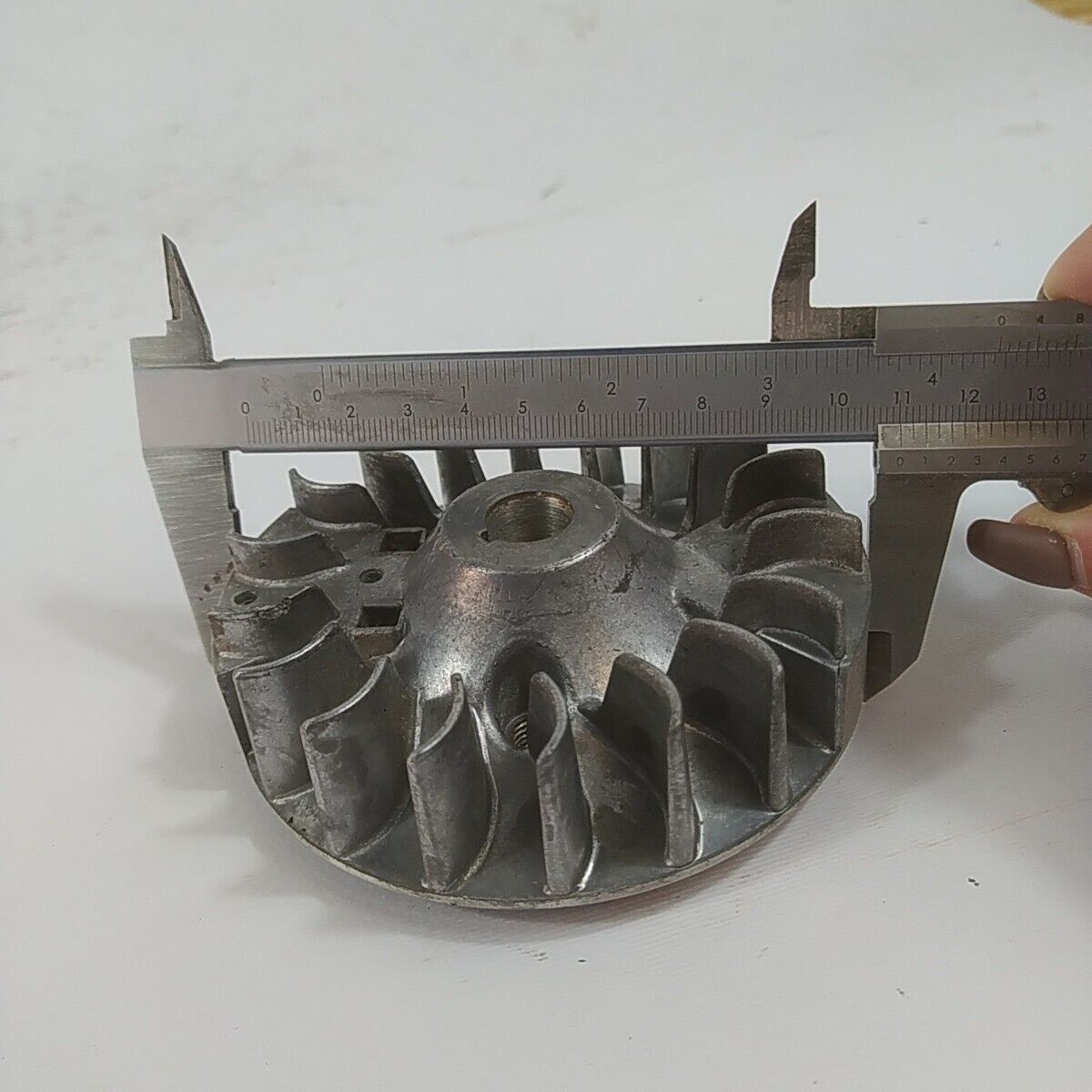 Ricambio VOLANO MAGNETICO DI AVVIAMENTO per decespugliatore TANAKA 501 ik usato