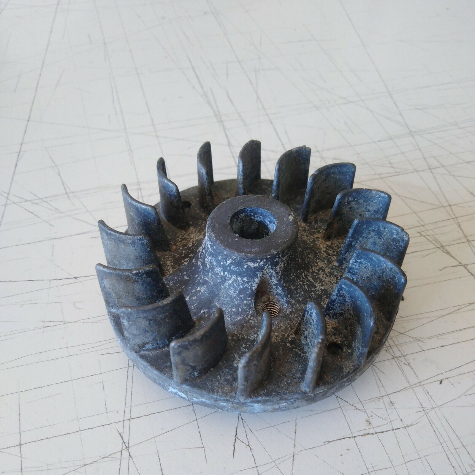 CASTOR TURBO 20  DECESPUGLIATORE VOLANO FRIZIONE ORIGINALE Ricambio usato