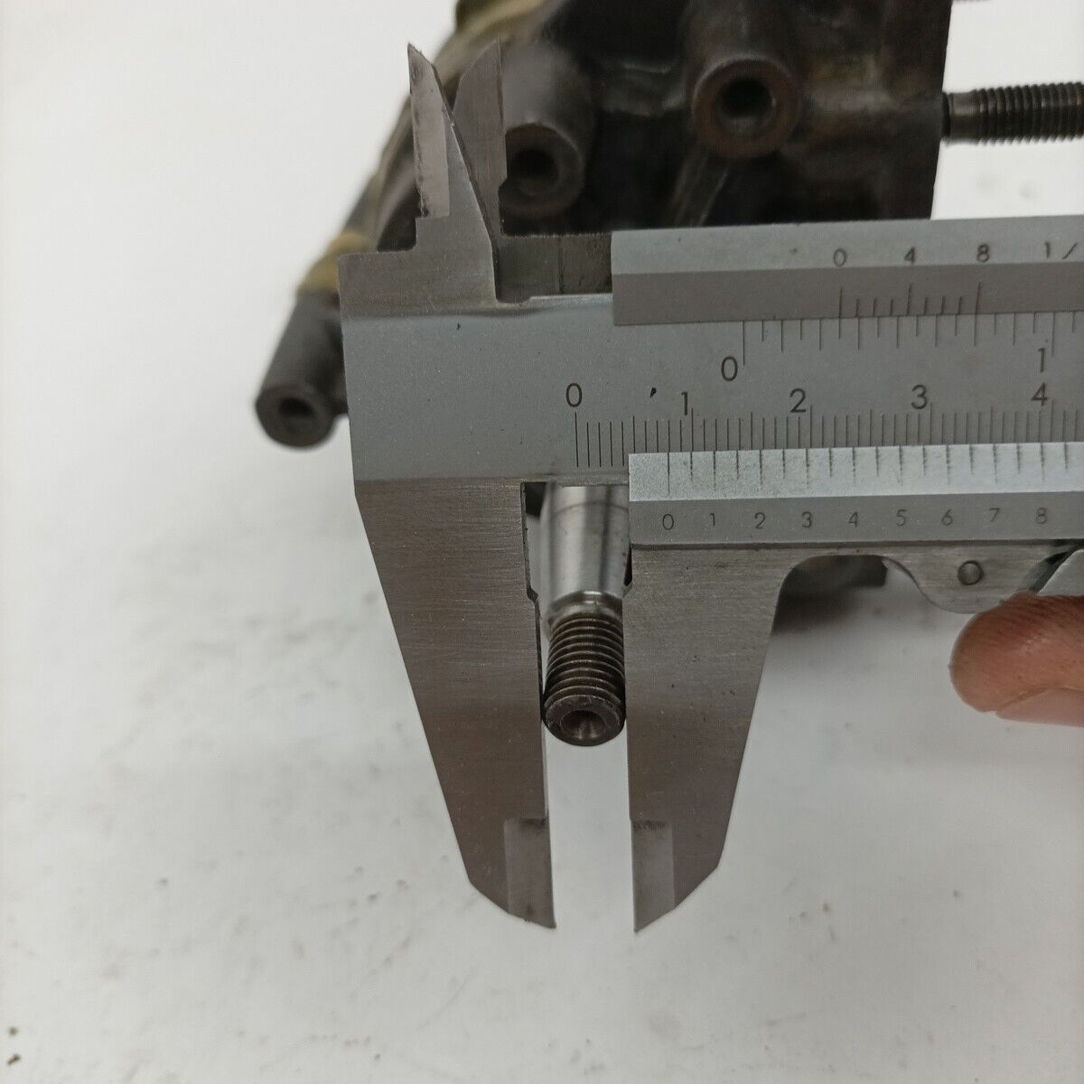 Ricambi CARTER BASAMENTO ALBERO MOTORE Originali Usati MOTOSEGA HOMELITE XL - 12