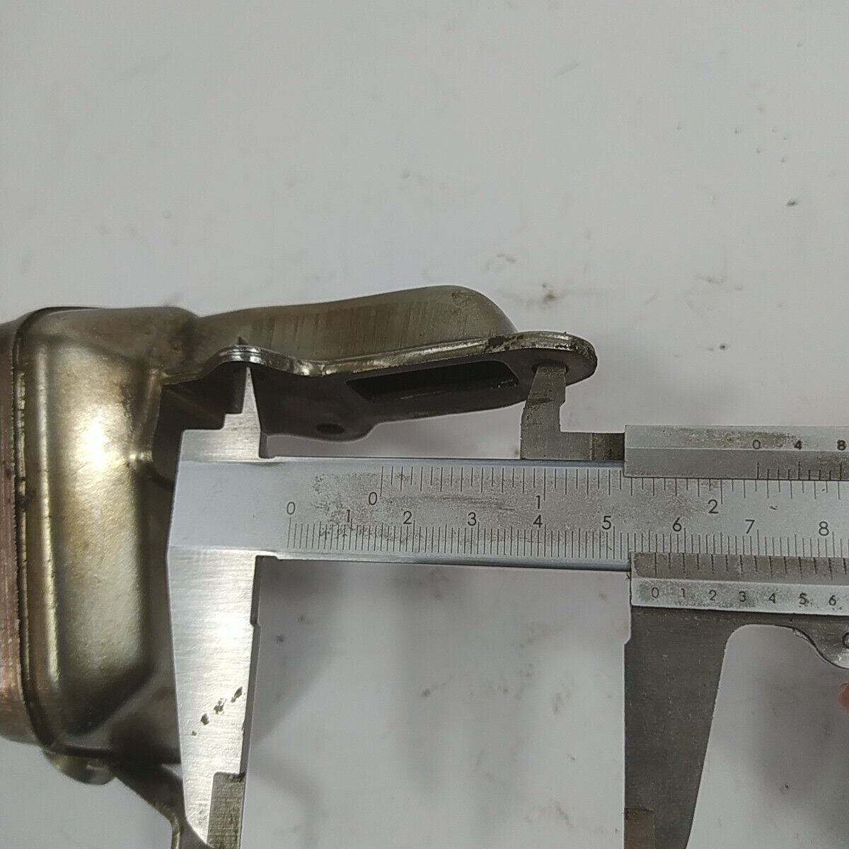 ricambio usato MARMITTA TERMINALE DI SCARICO PER MOTOSEGA castor ALPINA PROF 45