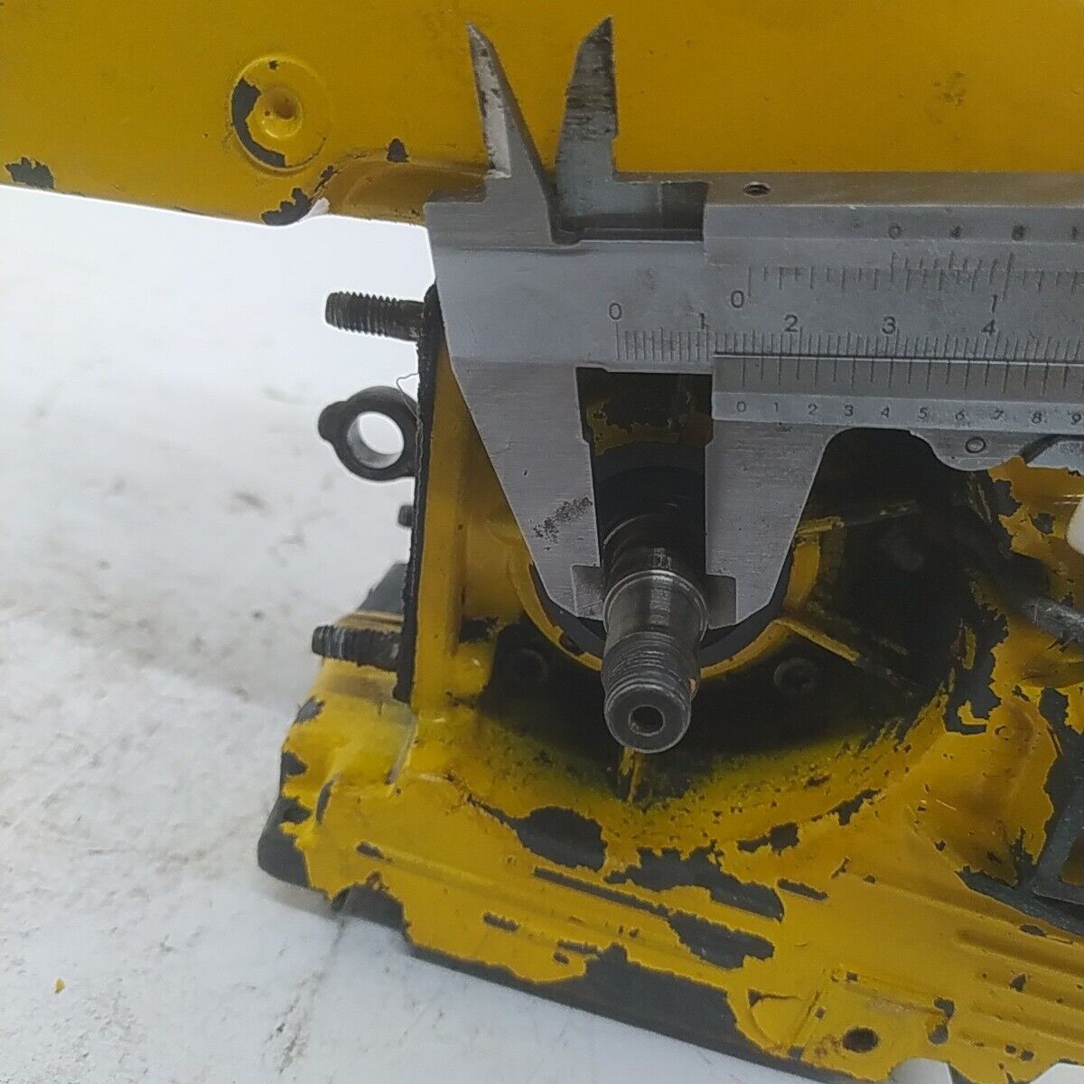 ricambio CARTER BASAMENTO ALBERO MOTORE Per motosega ALPINA PROF 70 usati